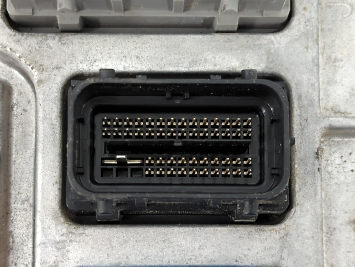 2018-2019 Chevrolet Malibu PCM Engine Control Computer ECU ECM PCU OEM P/N:12699666 Fits Fits 2018 2019 OEM Used Auto Parts 