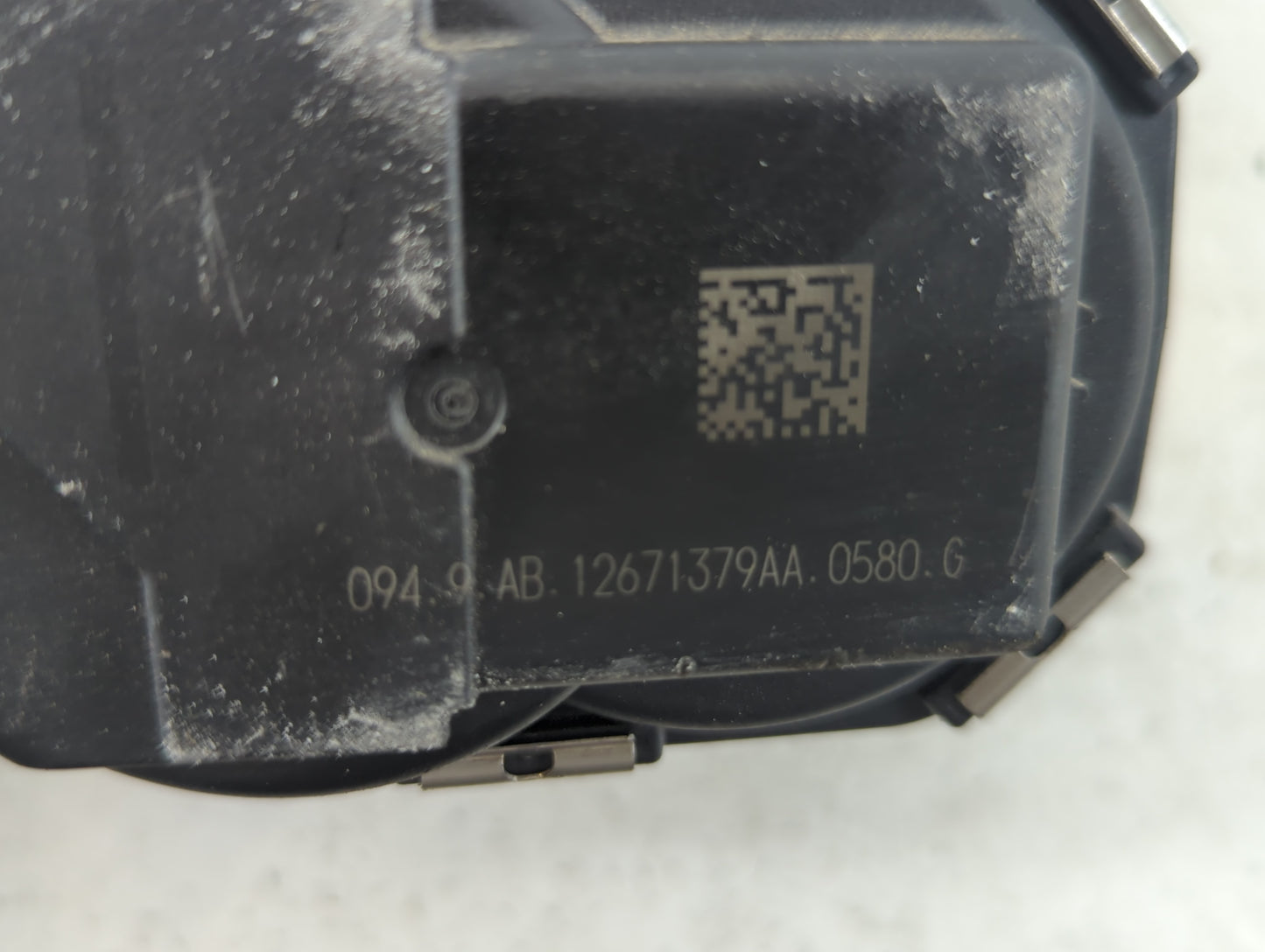 2016-2021 Chevrolet Malibu Throttle Body P/N:12671379AA Fits Fits 2016 2017 2018 2019 2020 2021 2022 OEM Used Auto Parts - O