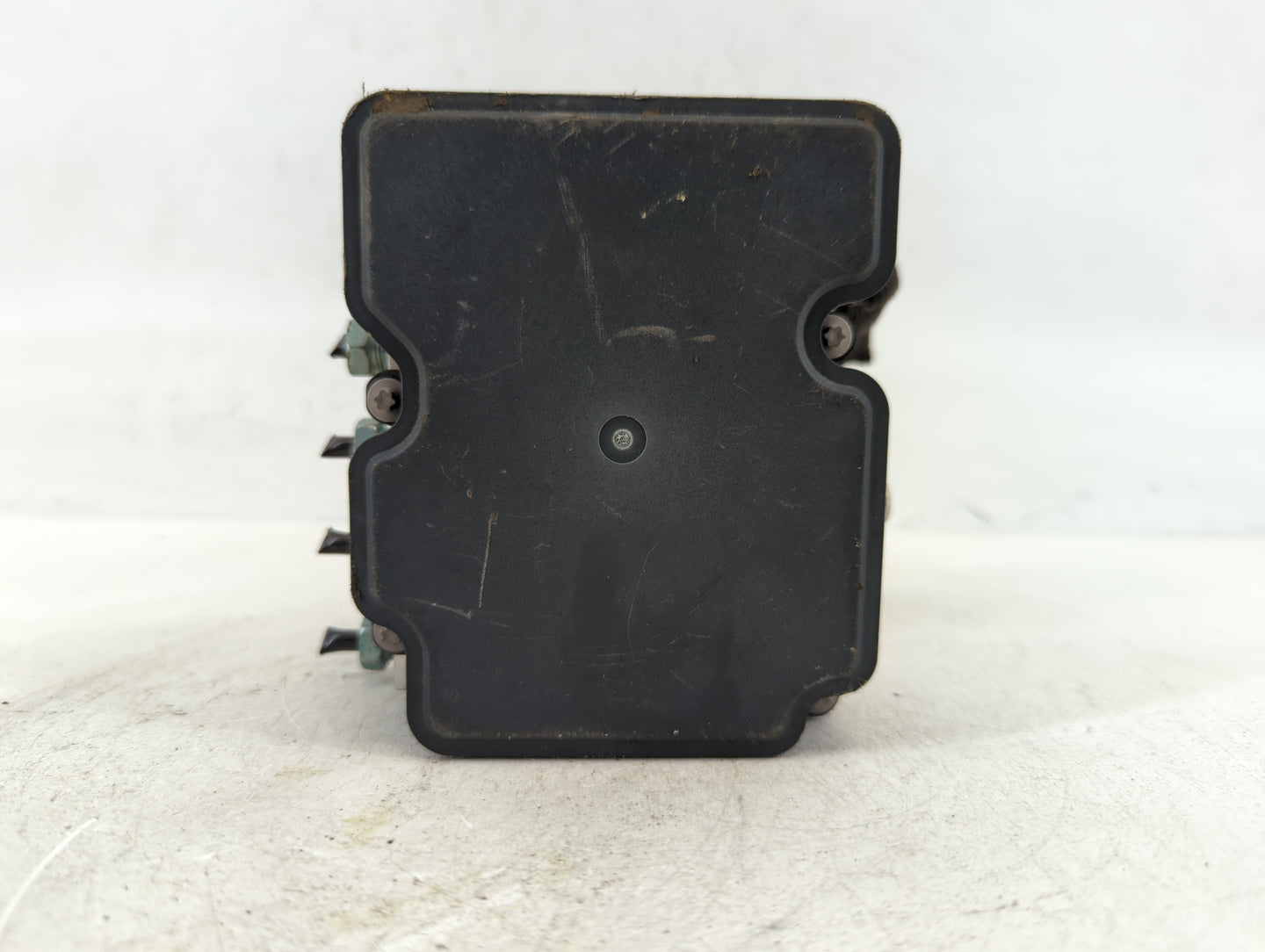 2019-2021 Chevrolet Malibu ABS Pump Control Module Replacement P/N:84502888 Fits Fits 2019 2020 2021 OEM Used Auto Parts - O