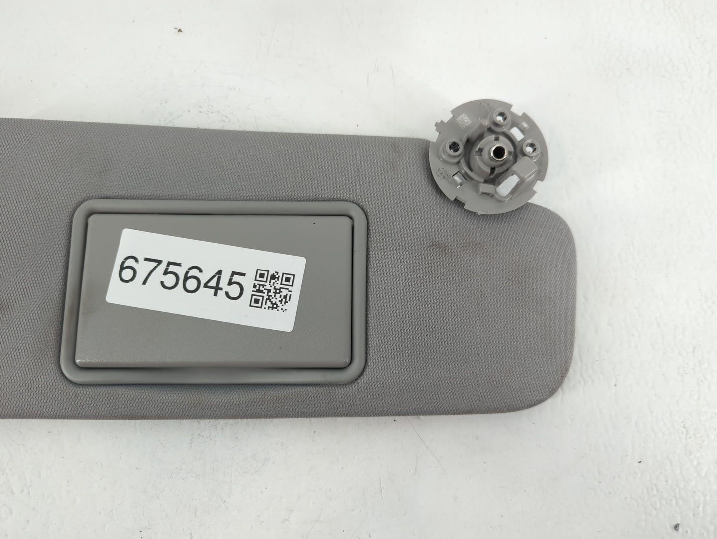 2016-2021 Chevrolet Malibu Sun Visor Shade Replacement Driver Left Mirror Fits Fits 2016 2017 2018 2019 2020 2021 OEM Used A