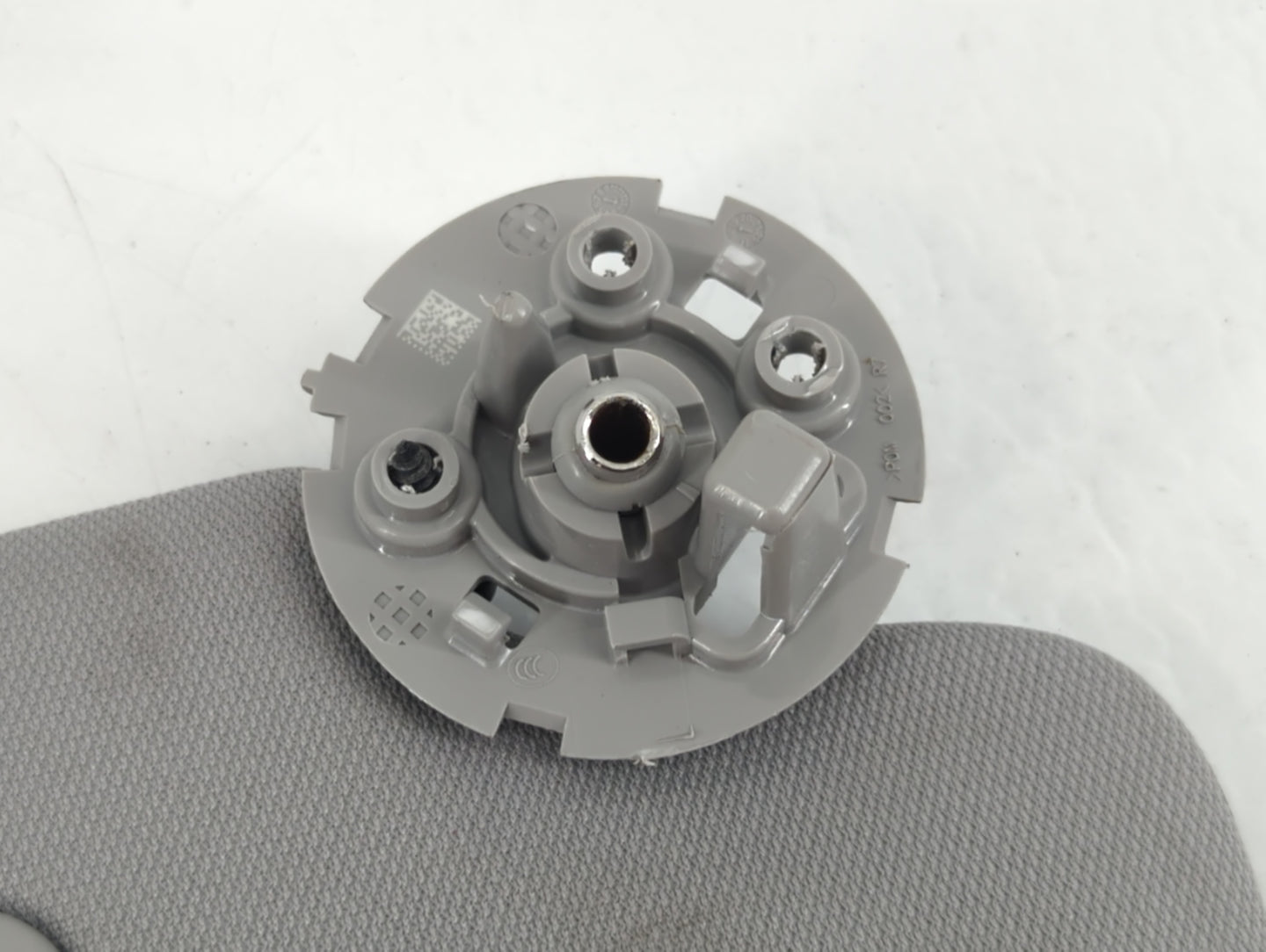 2016-2021 Chevrolet Malibu Sun Visor Shade Replacement Driver Left Mirror Fits Fits 2016 2017 2018 2019 2020 2021 OEM Used A