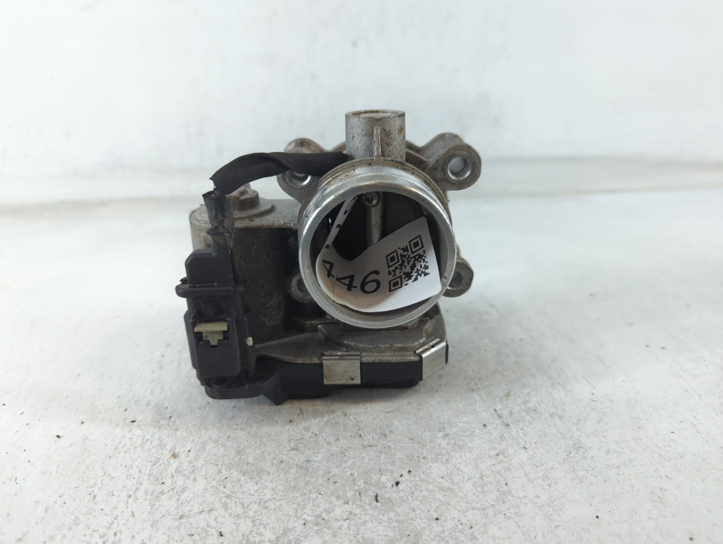 2016-2021 Chevrolet Malibu Throttle Body P/N:12671379AA Fits Fits 2016 2017 2018 2019 2020 2021 2022 OEM Used Auto Parts - O