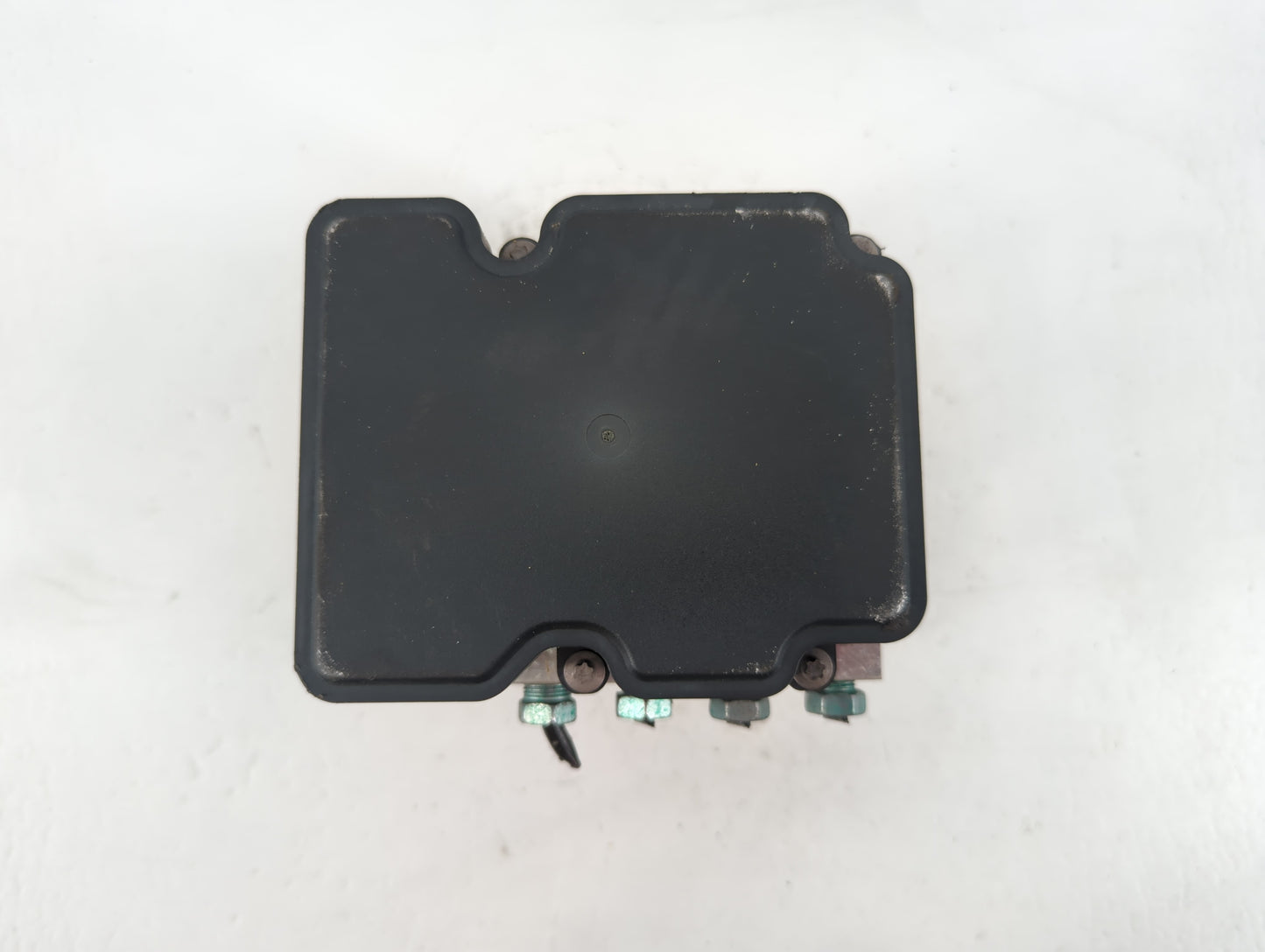 2019-2021 Chevrolet Malibu ABS Pump Control Module Replacement P/N:84502888 Fits Fits 2019 2020 2021 OEM Used Auto Parts - O
