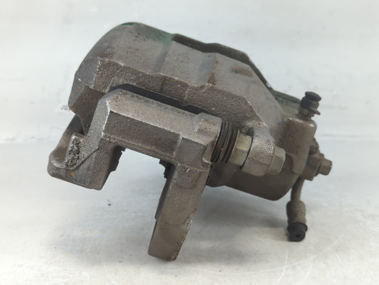 2016-2021 Chevrolet Malibu Front Driver Left Brake Caliper - Oemusedautoparts1.com
