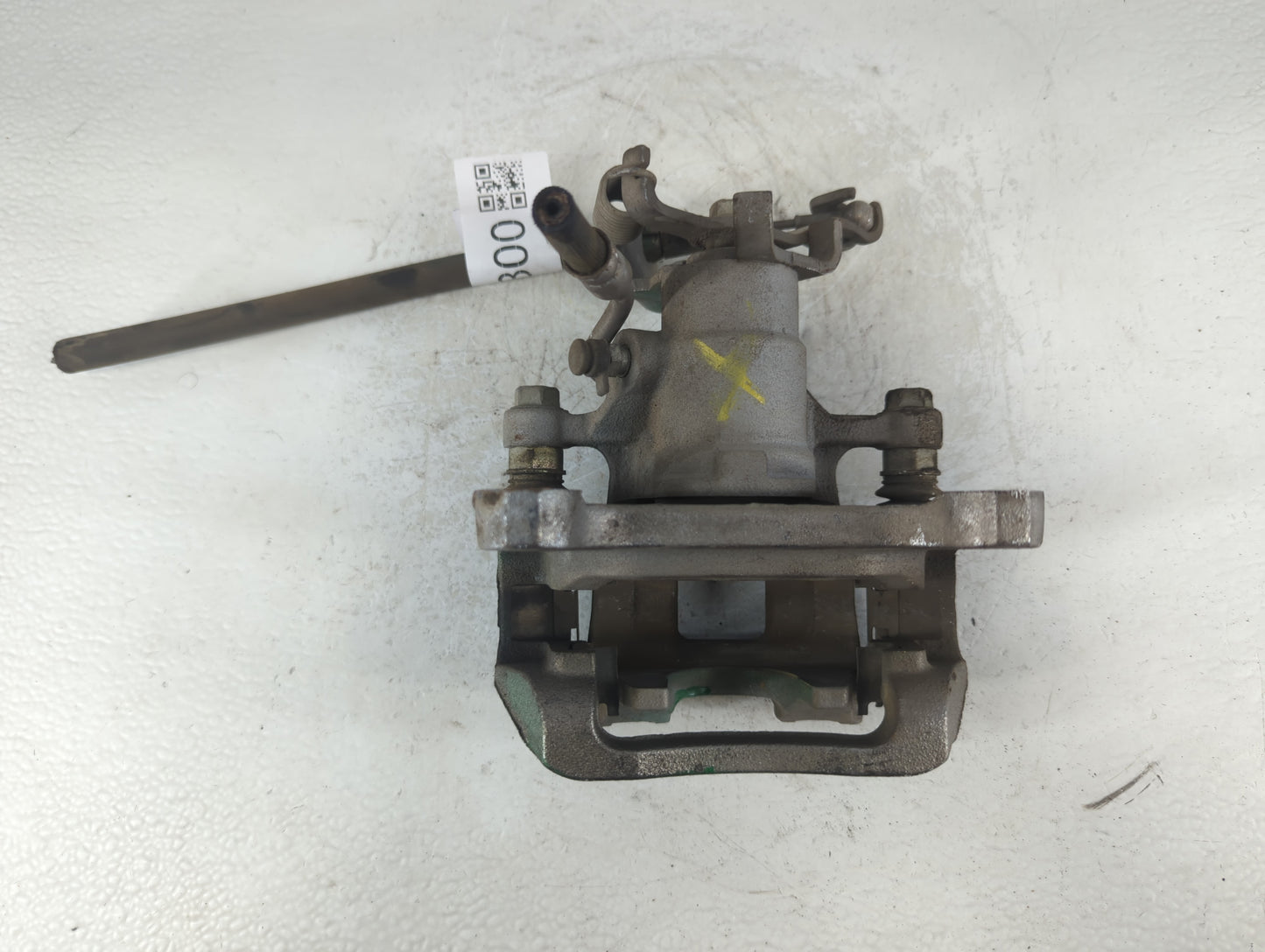 2016-2021 Chevrolet Malibu Front Driver Left Brake Caliper - Oemusedautoparts1.com