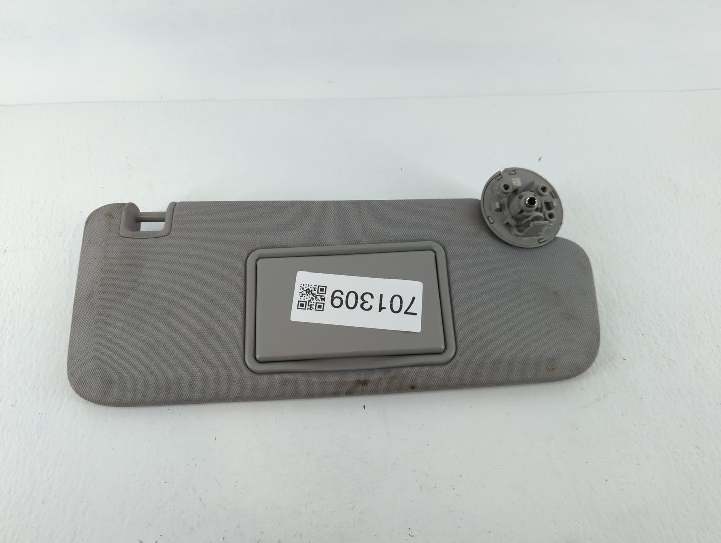 2016-2021 Chevrolet Malibu Sun Visor Shade Replacement Passenger Right Mirror Fits Fits 2016 2017 2018 2019 2020 2021 OEM Us