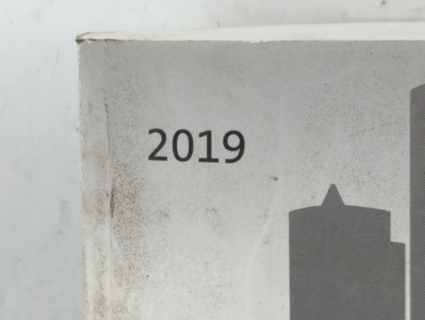 2019 Chevrolet Malibu Owners Manual Book Guide P/N:84074155 OEM Used Auto Parts - Oemusedautoparts1.com
