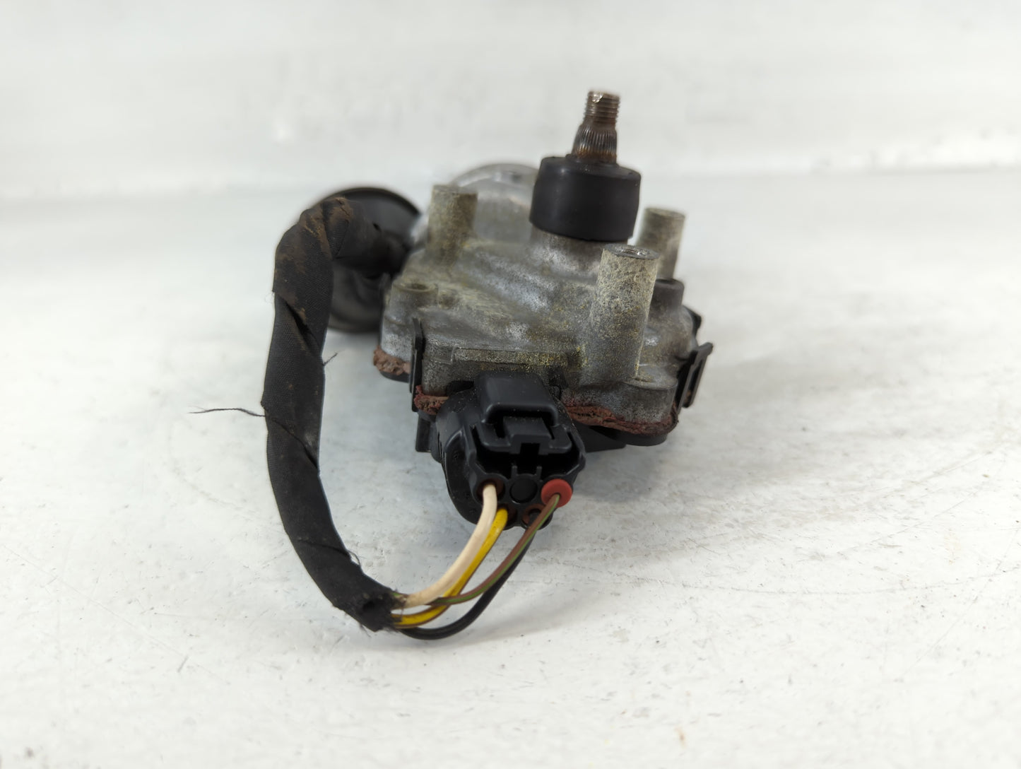 2016-2021 Chevrolet Malibu Front Windshield Wiper Motor P/N:AX159060-7862 84533611 Fits Fits 2016 2017 2018 2019 2020 2021 O