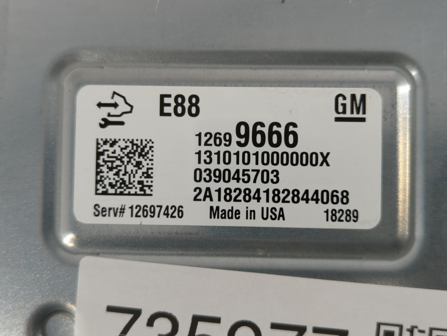 2018-2019 Chevrolet Malibu PCM Engine Control Computer ECU ECM PCU OEM P/N:12699666 Fits Fits 2018 2019 OEM Used Auto Parts 