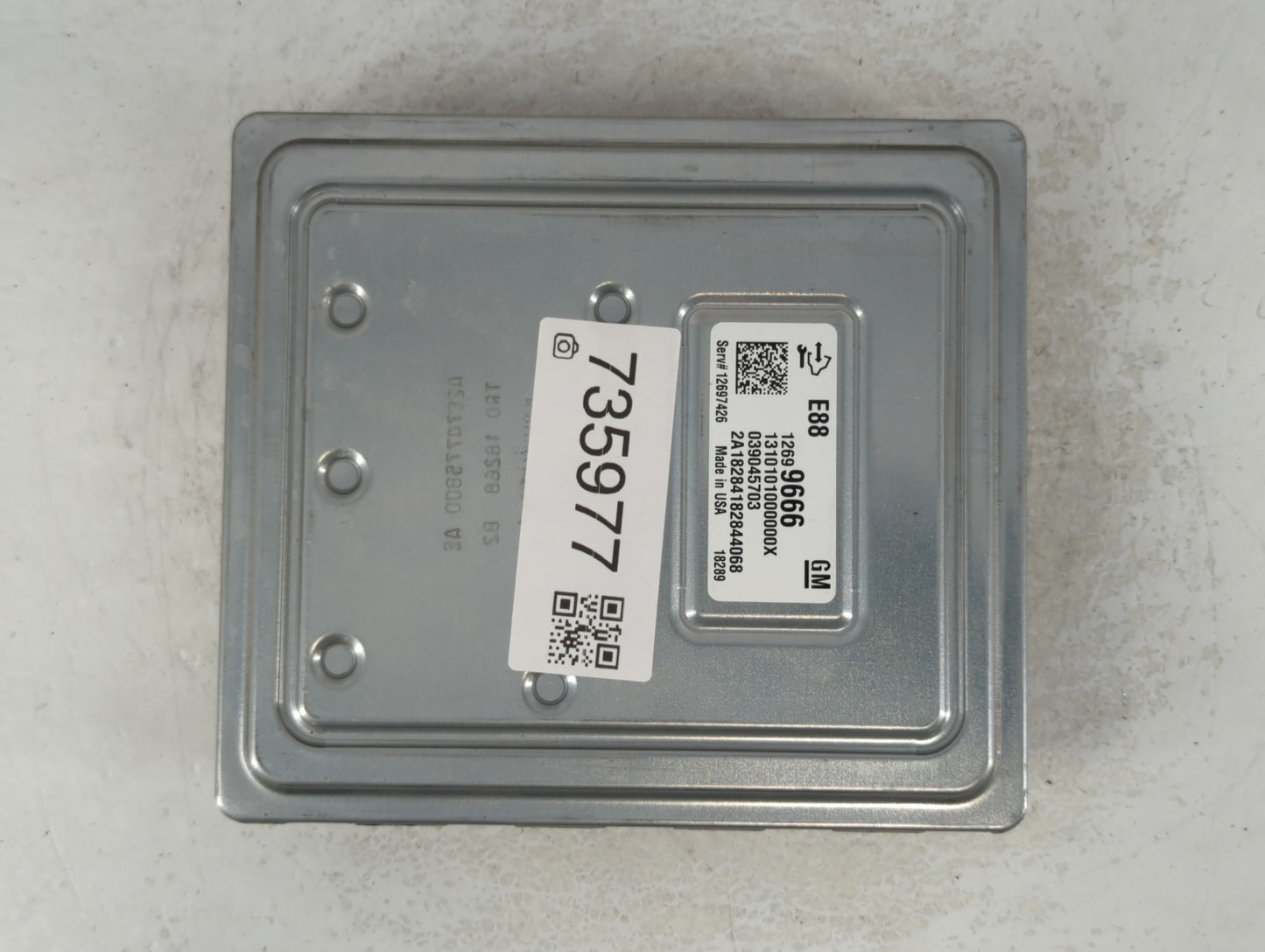2018-2019 Chevrolet Malibu PCM Engine Control Computer ECU ECM PCU OEM P/N:12699666 Fits Fits 2018 2019 OEM Used Auto Parts 