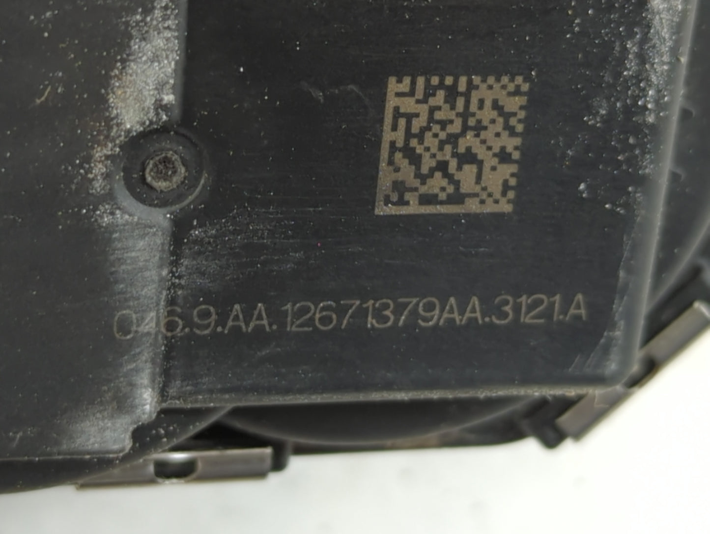 2016-2021 Chevrolet Malibu Throttle Body P/N:12671379AA Fits Fits 2016 2017 2018 2019 2020 2021 2022 OEM Used Auto Parts - O