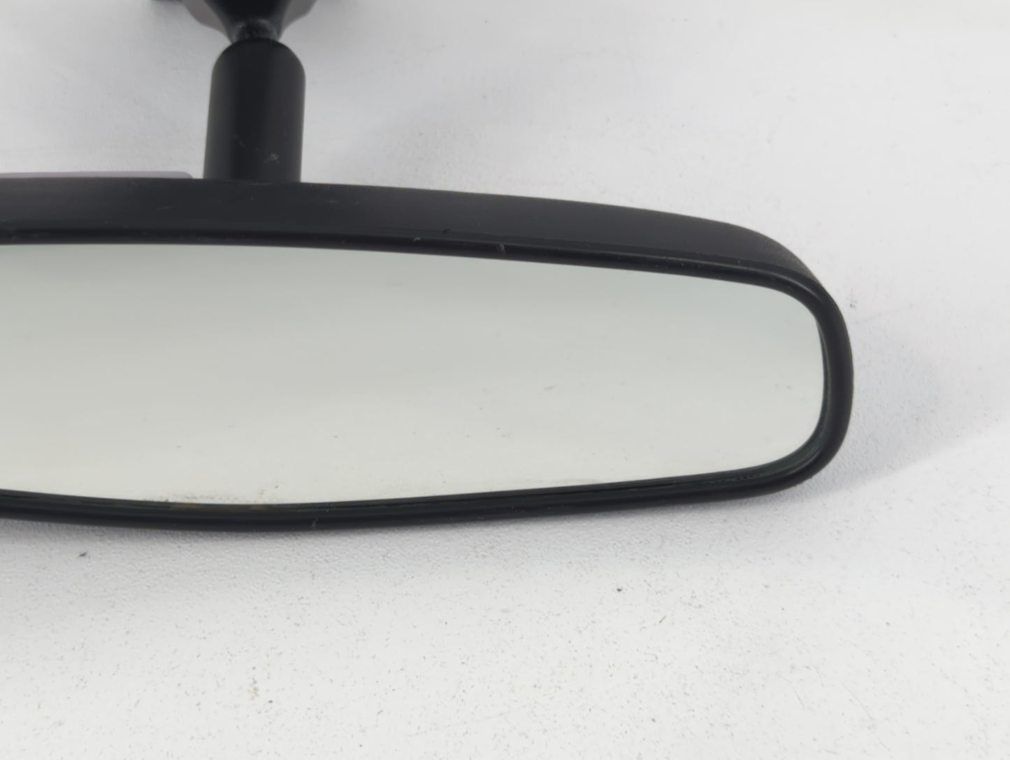 2013-2021 Chevrolet Malibu Interior Rear View Mirror Replacement OEM P/N:IE11026150 Fits OEM Used Auto Parts - Oemusedautopa