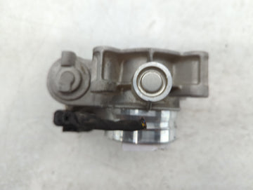 2016-2021 Chevrolet Malibu Throttle Body P/N:12671379AA Fits Fits 2016 2017 2018 2019 2020 2021 2022 OEM Used Auto Parts