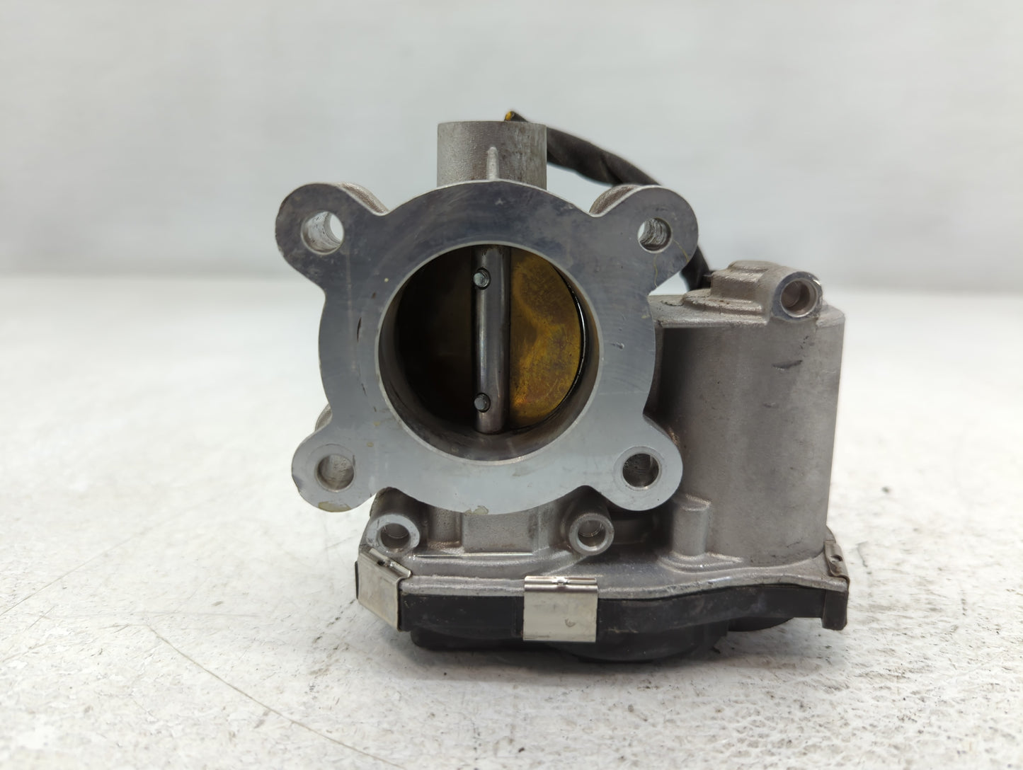 2016-2021 Chevrolet Malibu Throttle Body P/N:12671379AA Fits Fits 2016 2017 2018 2019 2020 2021 2022 OEM Used Auto Parts - O