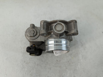 2016-2021 Chevrolet Malibu Throttle Body P/N:12671379AA Fits Fits 2016 2017 2018 2019 2020 2021 2022 OEM Used Auto Parts
