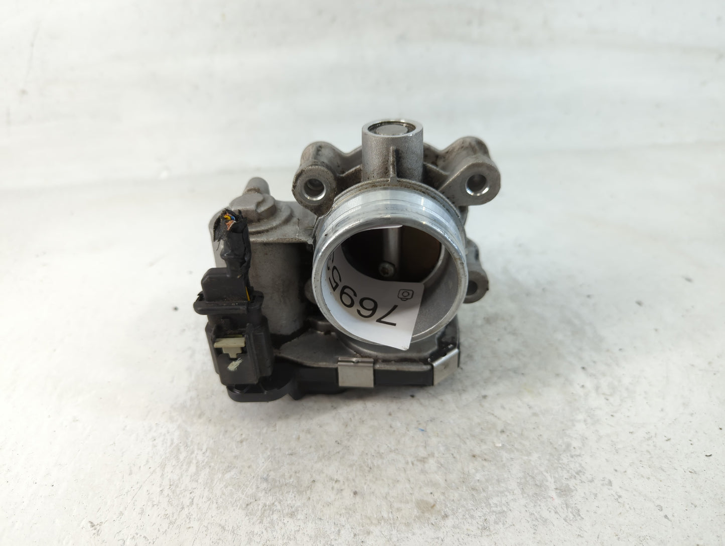 2016-2021 Chevrolet Malibu Throttle Body P/N:12671379AA Fits Fits 2016 2017 2018 2019 2020 2021 2022 OEM Used Auto Parts - O