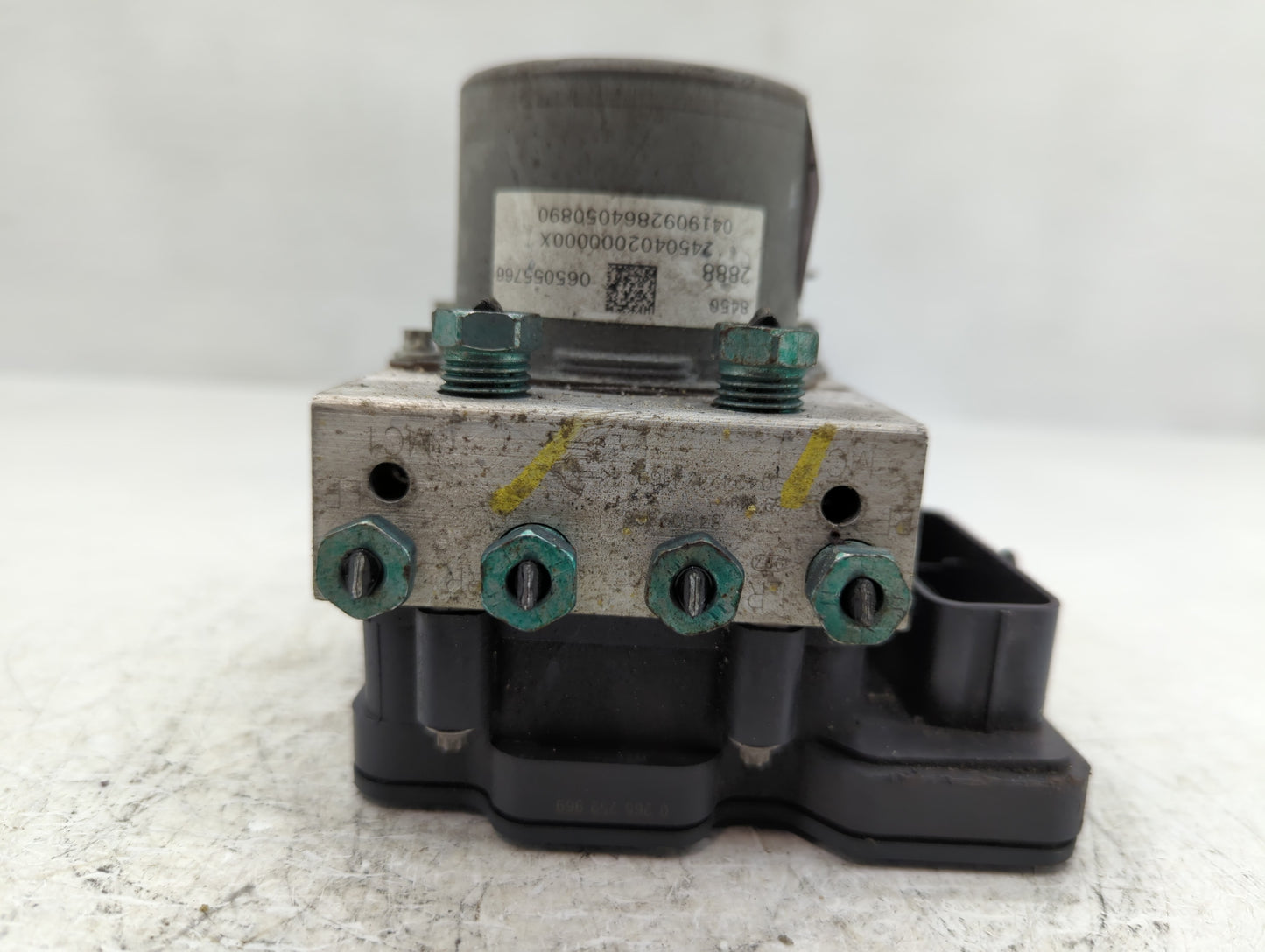 2019-2021 Chevrolet Malibu ABS Pump Control Module Replacement P/N:065055766 8450 2888 Fits Fits 2019 2020 2021 OEM Used Aut