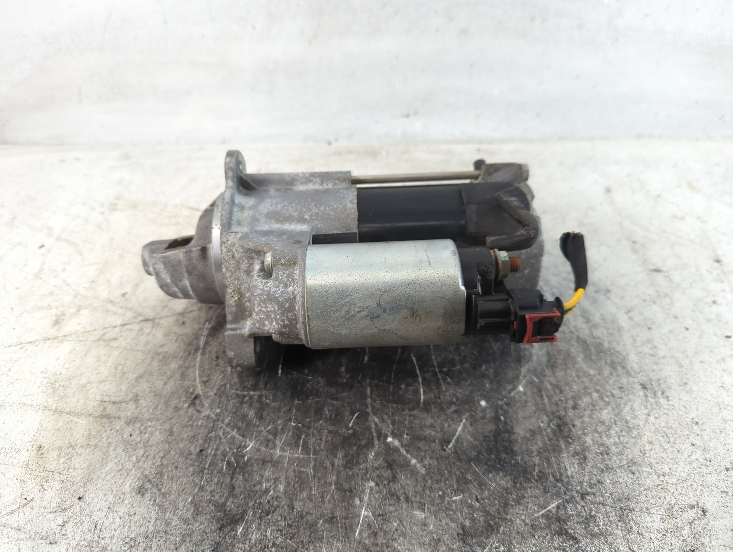 2017-2021 Chevrolet Malibu Car Starter Motor Solenoid OEM P/N:12680615 Fits Fits 2017 2018 2019 2020 2021 2022 OEM Used Auto