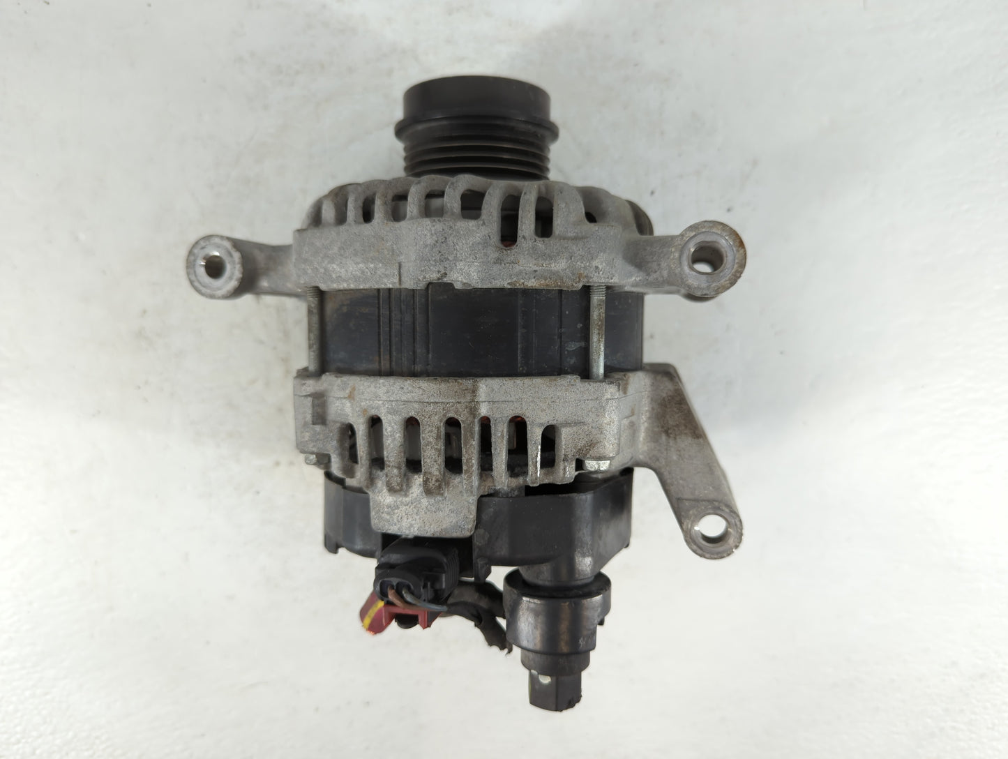 2019-2021 Chevrolet Malibu Alternator Replacement Generator Charging Assembly Engine OEM P/N:A005TV0184ZC 13515942 Fits OEM 