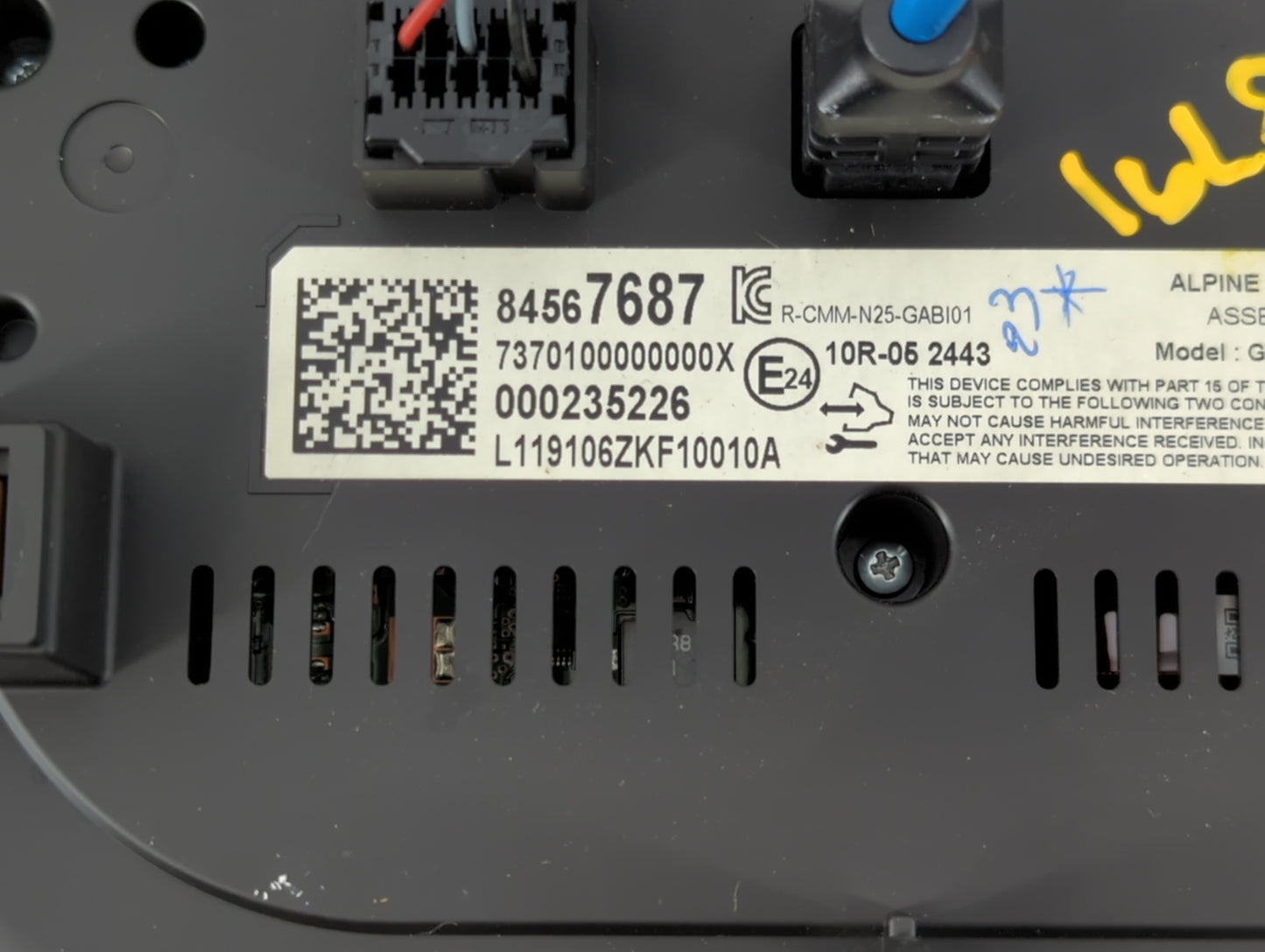 2019 Chevrolet Malibu Radio AM FM Cd Player Receiver Replacement P/N:84567687 Fits OEM Used Auto Parts - Oemusedautoparts1.c