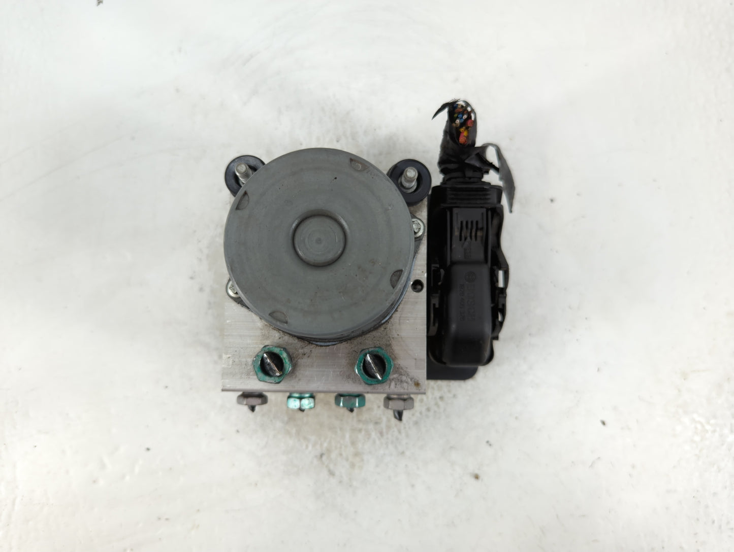 2019-2021 Chevrolet Malibu ABS Pump Control Module Replacement P/N:269 849 84502880 Fits Fits 2019 2020 2021 OEM Used Auto P