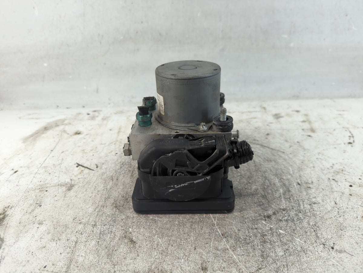 2019-2021 Chevrolet Malibu Anti-Lock Brake ABS Pump Module Actuator OEM P/N:84502888 Fits Fits 2019 2020 2021 OEM Used Auto 