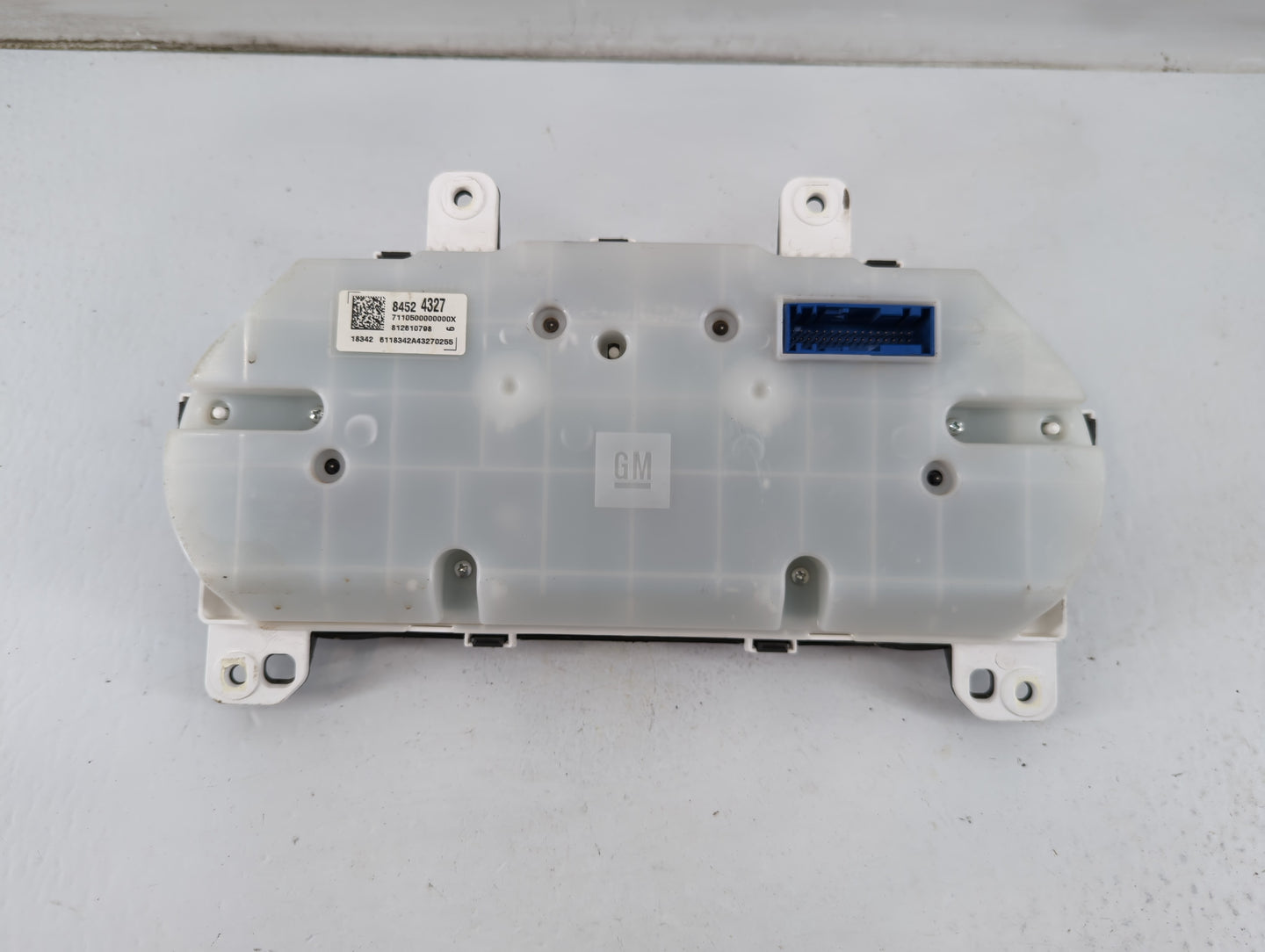 2019 Chevrolet Malibu Instrument Cluster Speedometer Gauges P/N:84524327 Fits OEM Used Auto Parts - Oemusedautoparts1.com