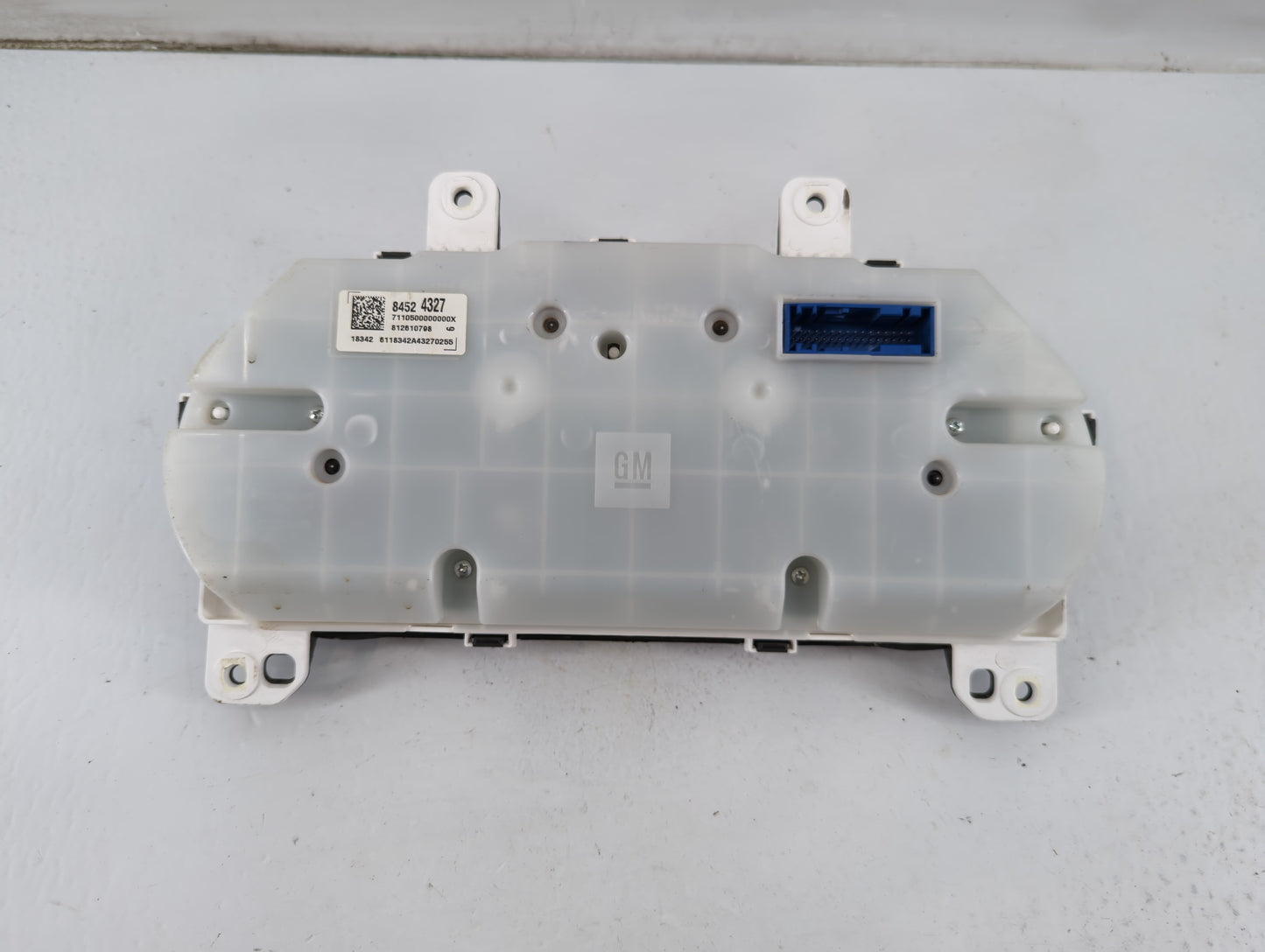 2019 Chevrolet Malibu Instrument Cluster Speedometer Gauges P/N:84524327 Fits OEM Used Auto Parts - Oemusedautoparts1.com