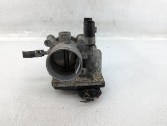 compare product 2019 Chevrolet R10 Throttle Body P/N:5304 01C28 35100-23300 Fits OEM Used Auto Parts