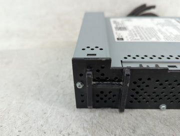 2020-2022 Chevrolet Silverado Radio AM FM Cd Player Receiver Replacement P/N:84610616 Fits Fits 2020 2021 2022 OEM Used Auto Parts