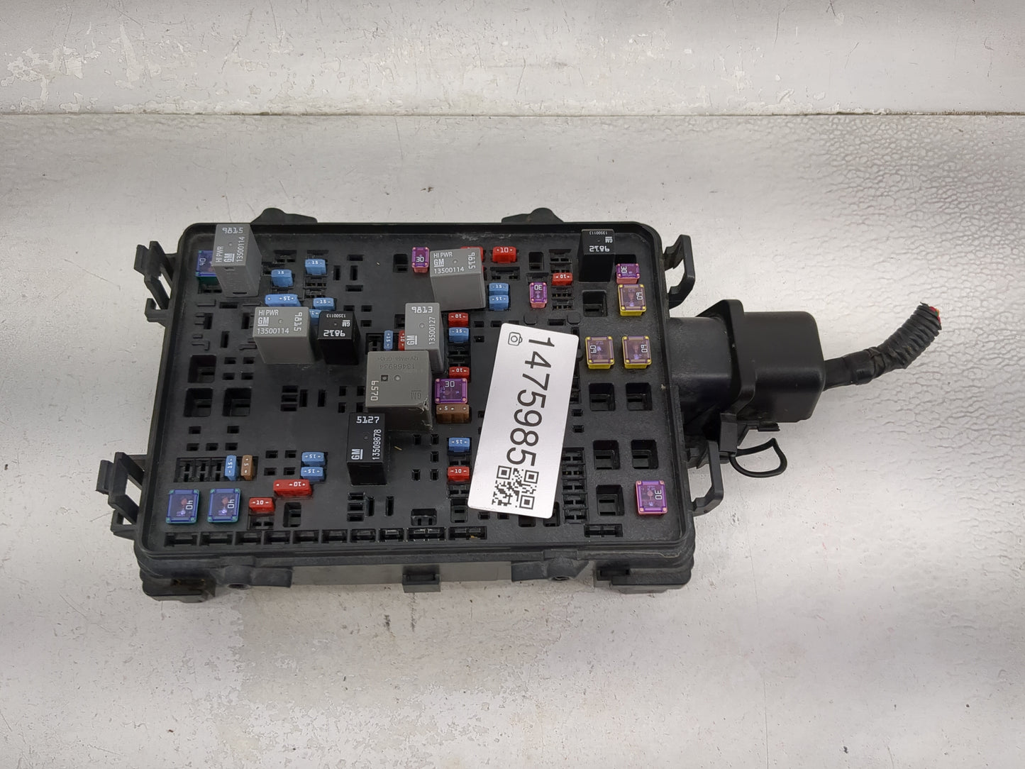 2017-2019 Chevrolet Silverado Fusebox Fuse Box Panel Relay Module P/N:13500114 13500127, 13500113 Fits Fits 2017 2018 2019 O