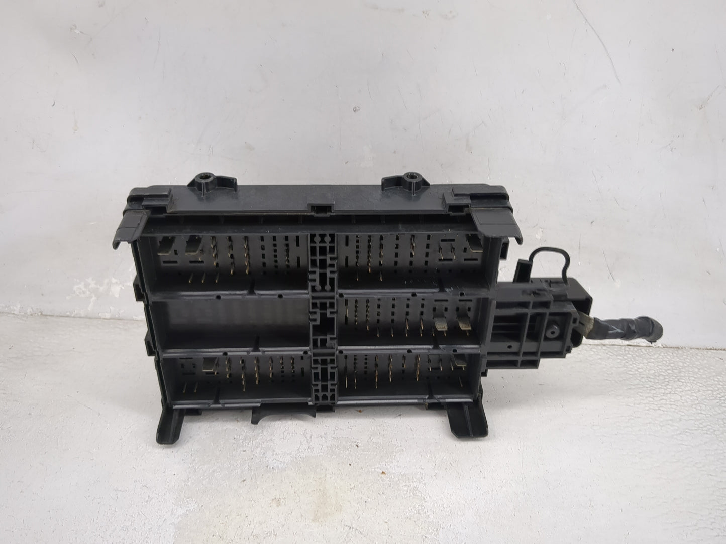 2017-2019 Chevrolet Silverado Fusebox Fuse Box Panel Relay Module P/N:13500114 13500127, 13500113 Fits Fits 2017 2018 2019 O