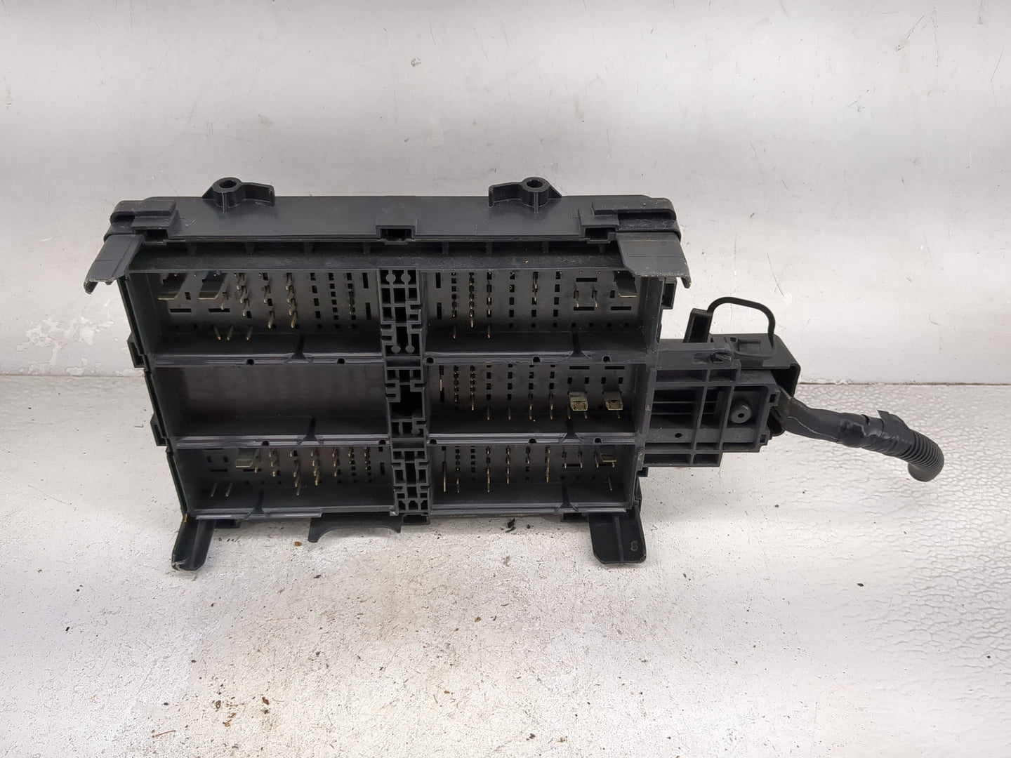 2019 Chevrolet Silverado Fusebox Fuse Box Panel Relay Module P/N:13500114 13500127, 13508787, 13508878, 14889941 Fits OEM Us