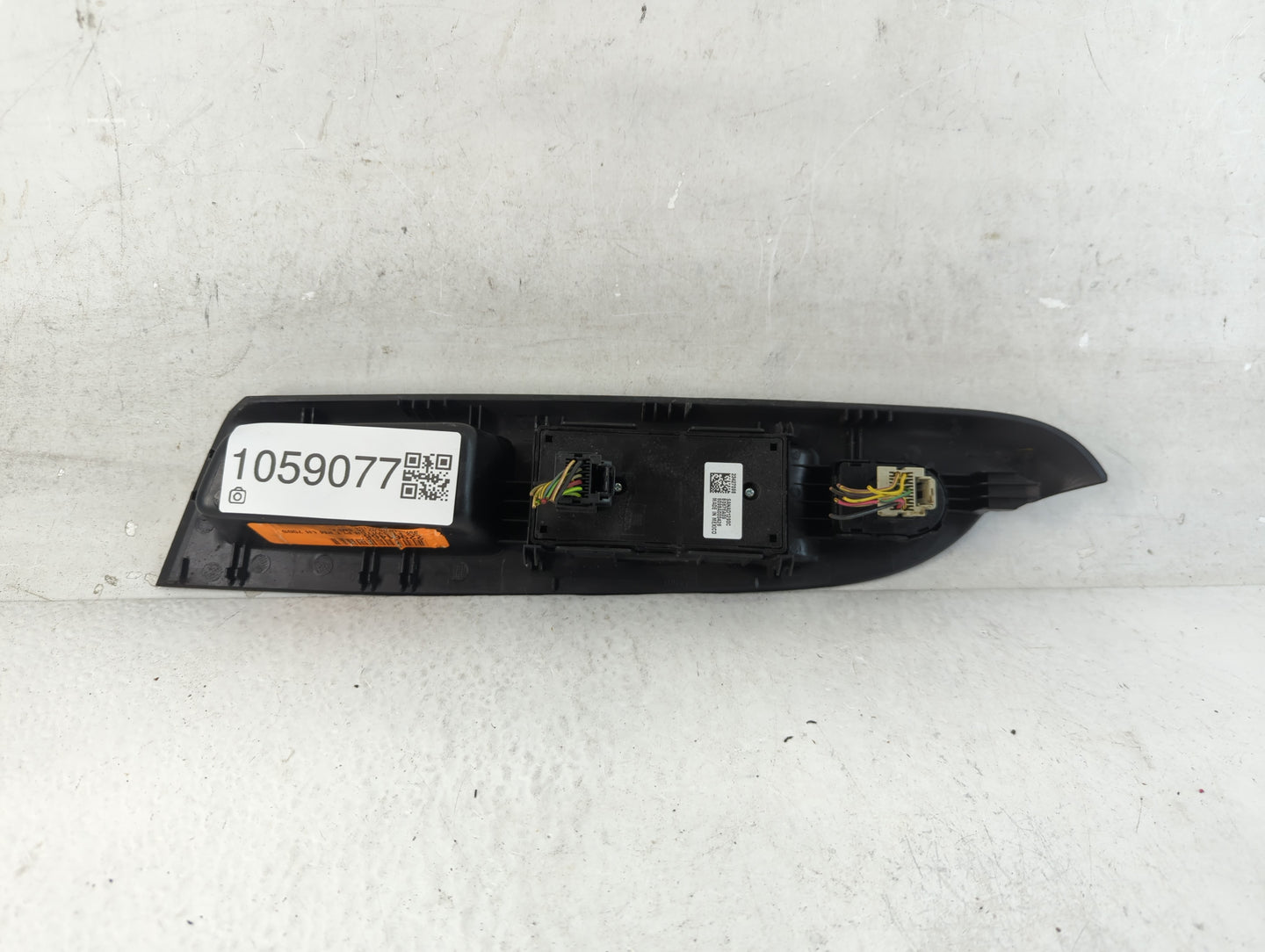 2014-2019 Chevrolet Silverado 1500 Master Power Window Switch Replacement Driver Side Left P/N:23427098 Fits OEM Used Auto P