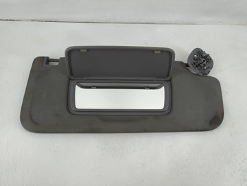 2019-2022 Chevrolet Silverado 1500 Sun Visor Shade Replacement Passenger Right Mirror Fits Fits 2019 2020 2021 2022 OEM Used