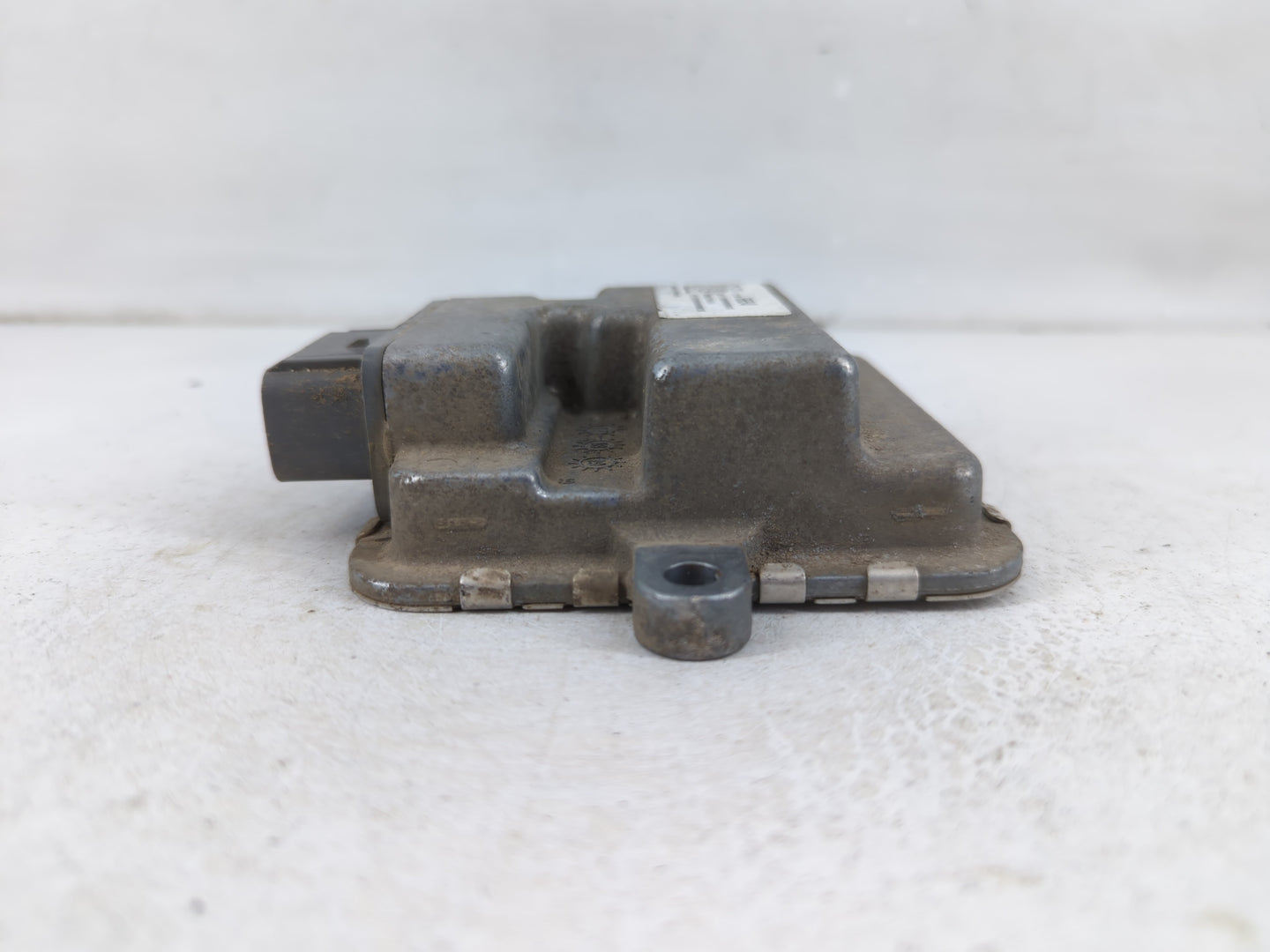 2019 Silverado 1500 Chassis Control Module Ccm Bcm Body Control - Oemusedautoparts1.com