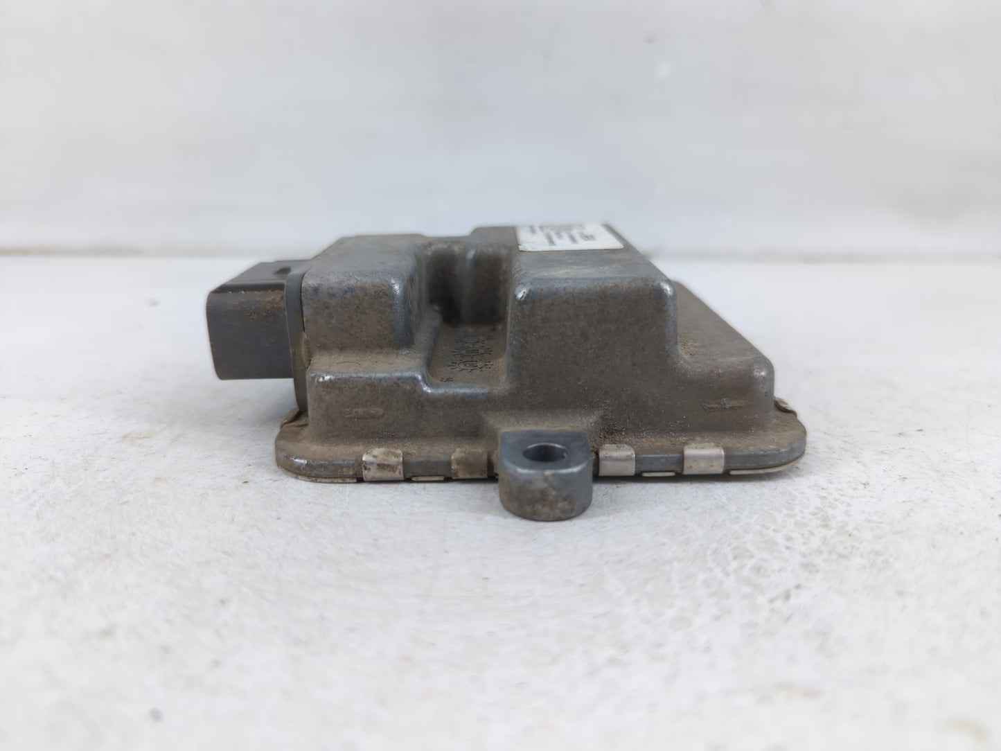 2019 Silverado 1500 Chassis Control Module Ccm Bcm Body Control - Oemusedautoparts1.com