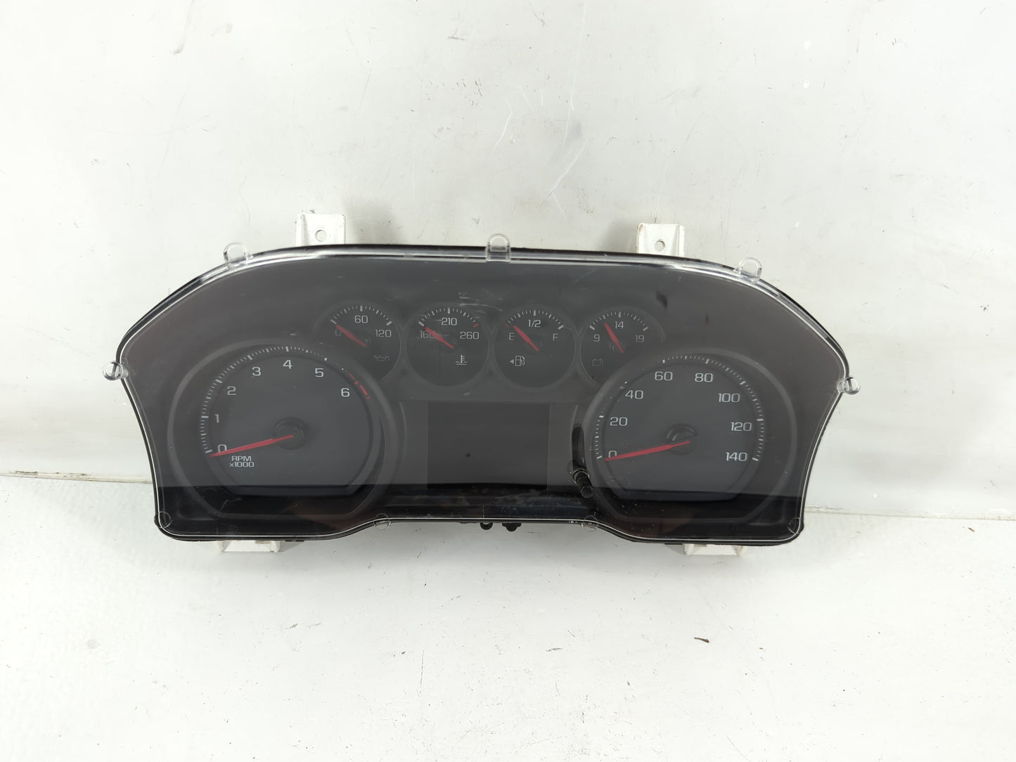 2019 Chevrolet Silverado 1500 Instrument Cluster Speedometer Gauges P/N:84549032 Fits Fits 2018 2020 OEM Used Auto Parts - O