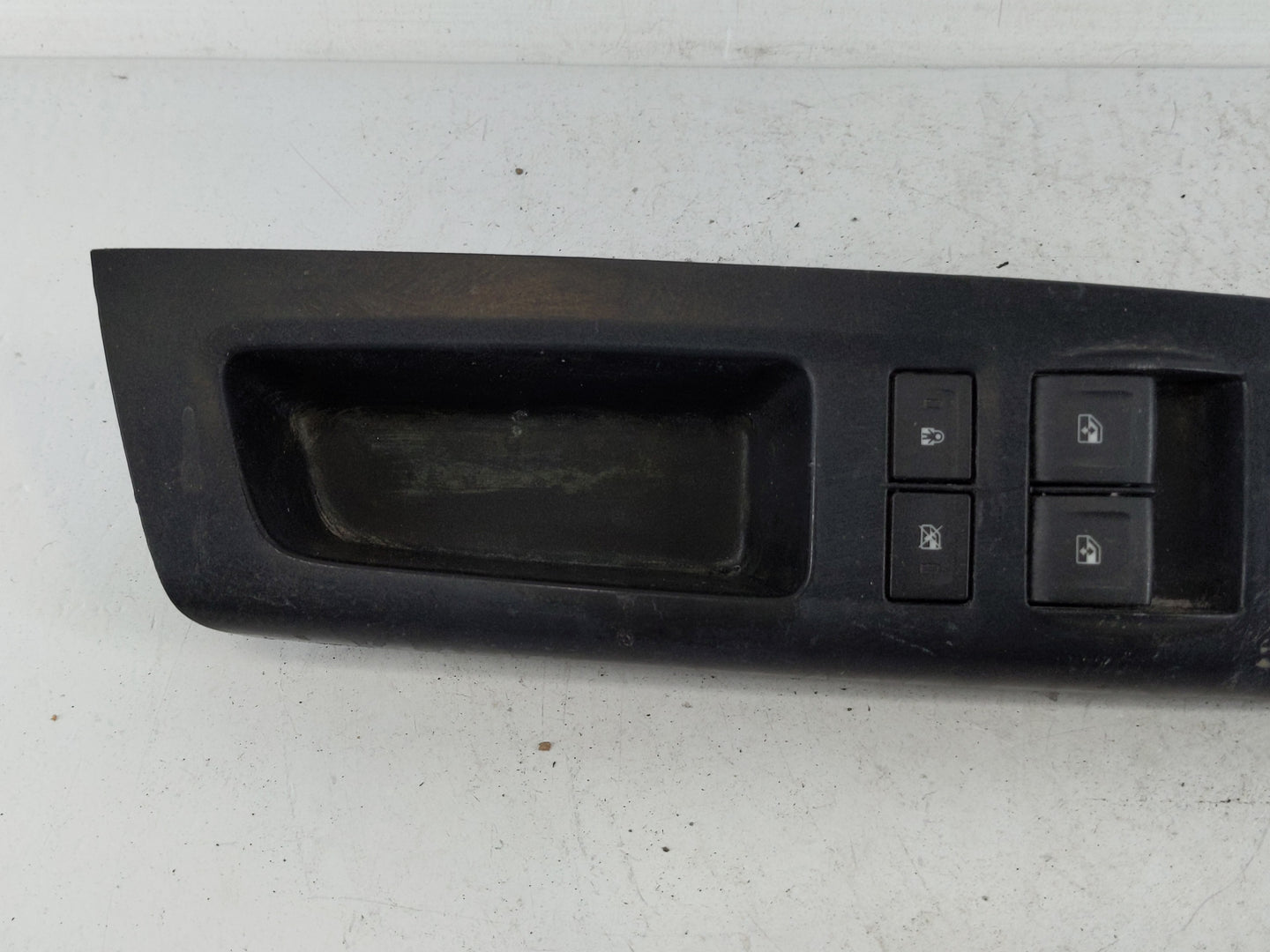 2014-2019 Chevrolet Silverado 1500 Master Power Window Switch Replacement Driver Side Left P/N:23427098 Fits OEM Used Auto P