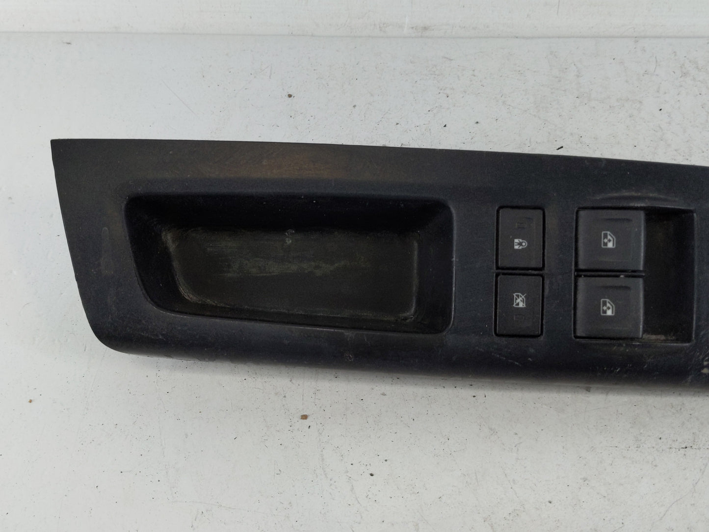 2014-2019 Chevrolet Silverado 1500 Master Power Window Switch Replacement Driver Side Left P/N:23427098 Fits OEM Used Auto P
