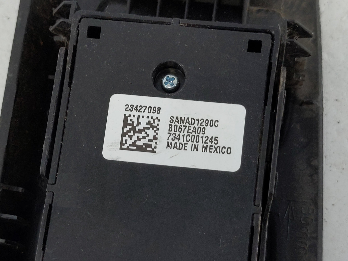 2014-2019 Chevrolet Silverado 1500 Master Power Window Switch Replacement Driver Side Left P/N:23427098 Fits OEM Used Auto P