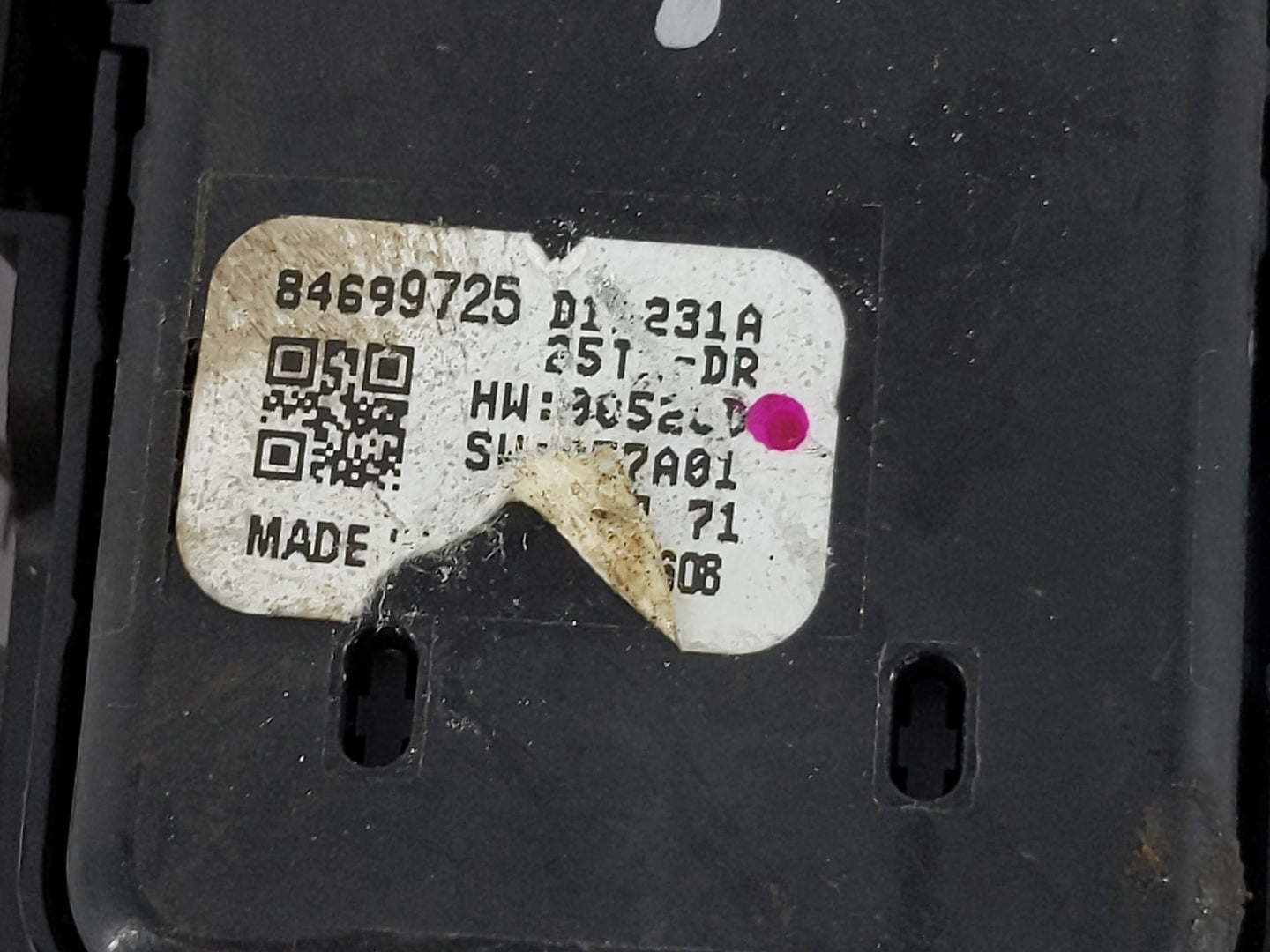 2019-2022 Chevrolet Silverado 1500 Master Power Window Switch Replacement Driver Side Left P/N:84699725 Fits OEM Used Auto P