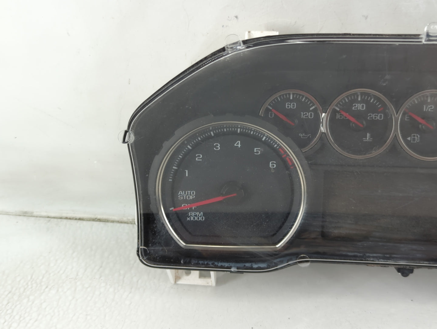 2019 Chevrolet Silverado 1500 Instrument Cluster Speedometer Gauges P/N:84608349 Fits OEM Used Auto Parts - Oemusedautoparts