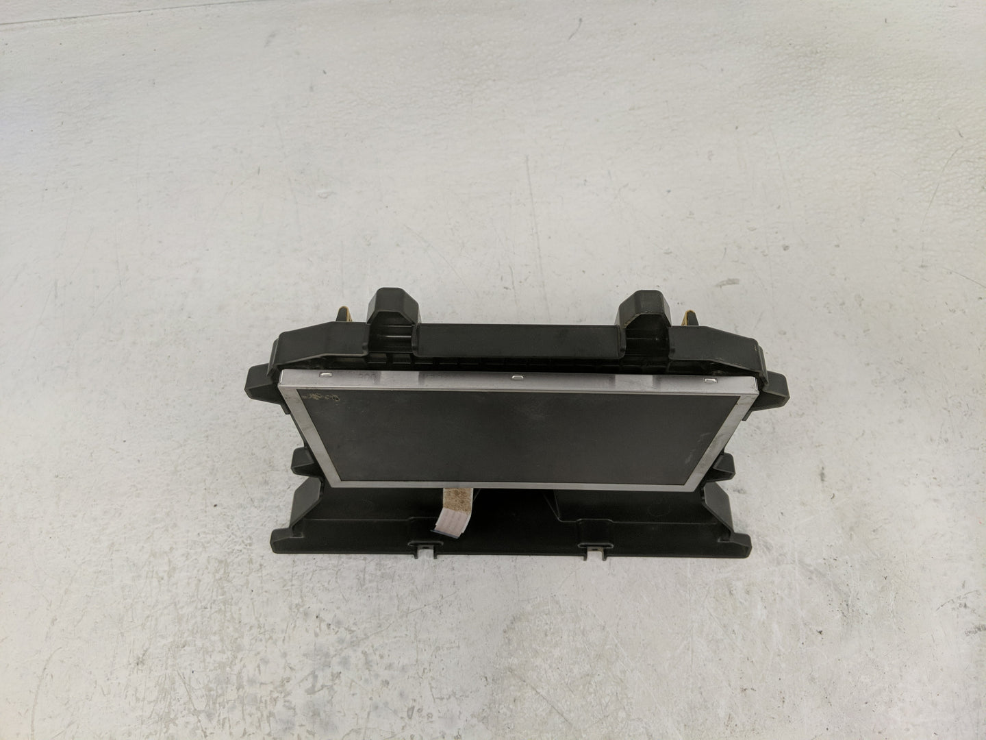 2019-2022 Chevrolet Silverado 1500 Radio AM FM Cd Player Receiver Replacement P/N:84692392 Fits Fits 2019 2020 2021 2022 OEM