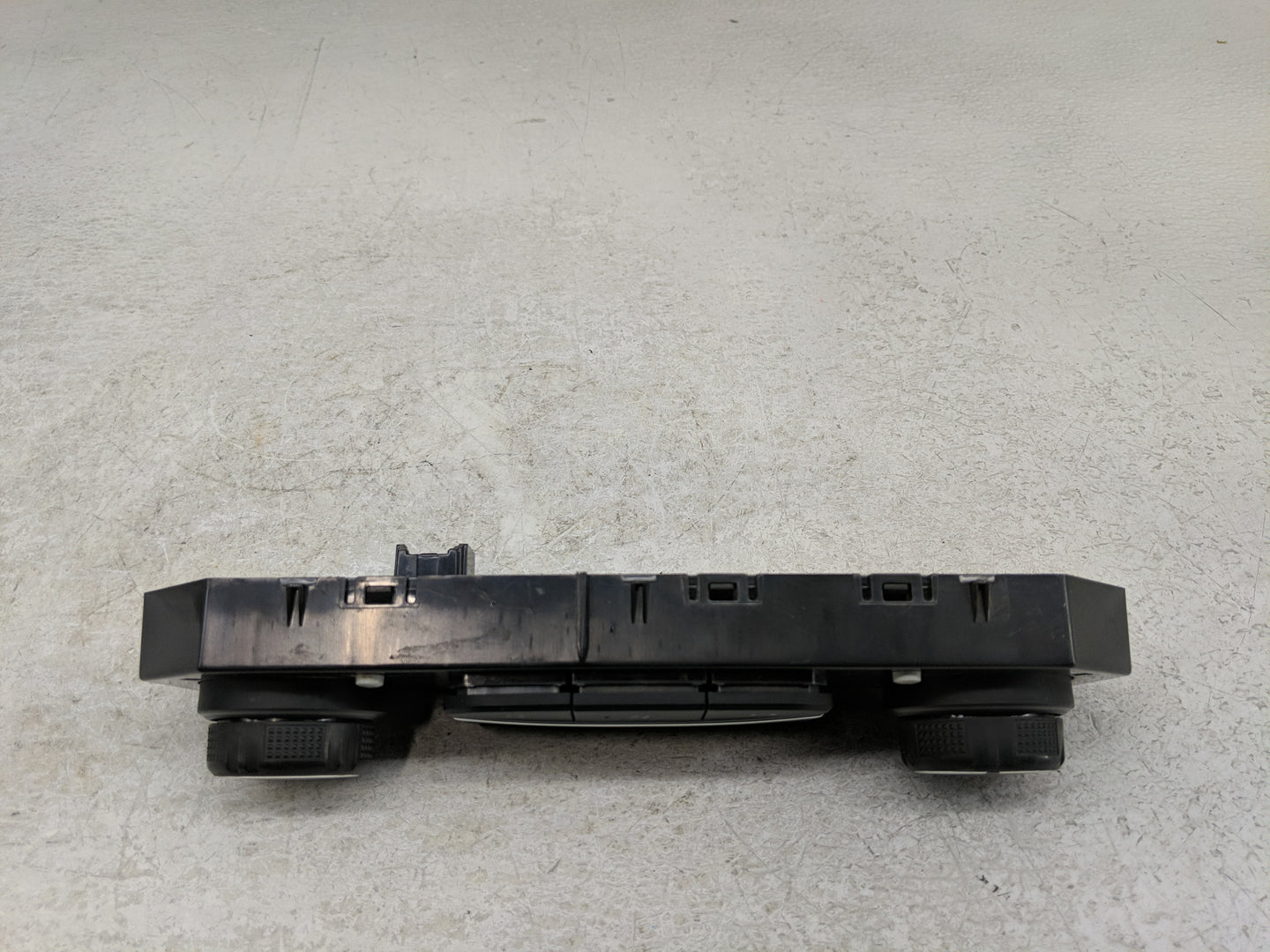 2019-2022 Chevrolet Silverado 1500 Climate Control Module Temperature AC/Heater Replacement P/N:815372982 84542734 Fits OEM 