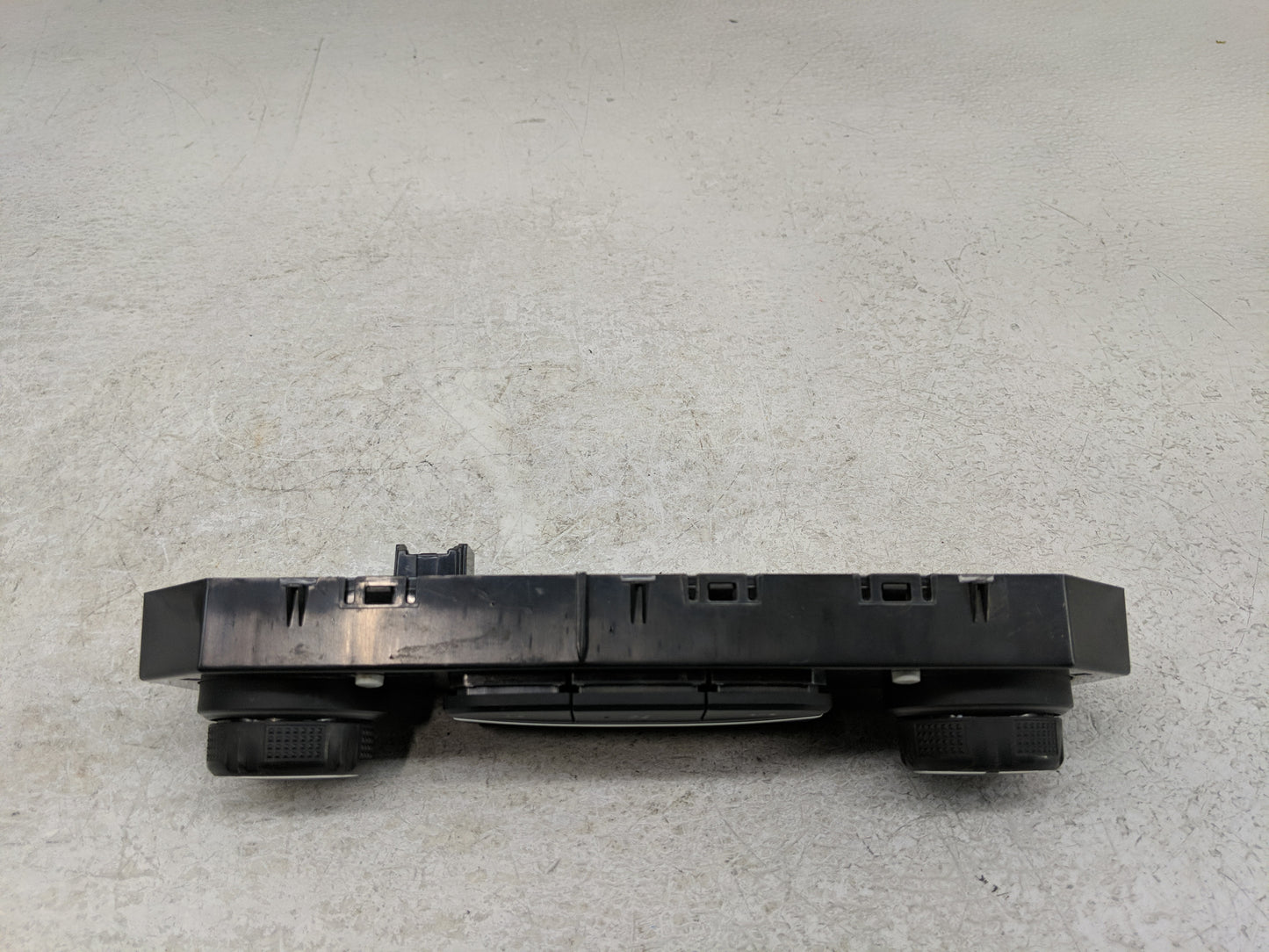 2019-2022 Chevrolet Silverado 1500 Climate Control Module Temperature AC/Heater Replacement P/N:815372982 84542734 Fits OEM 