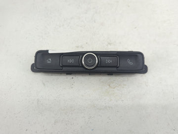 2016-2019 Chevrolet Silverado 1500 Radio Control Panel - Oemusedautoparts1.com