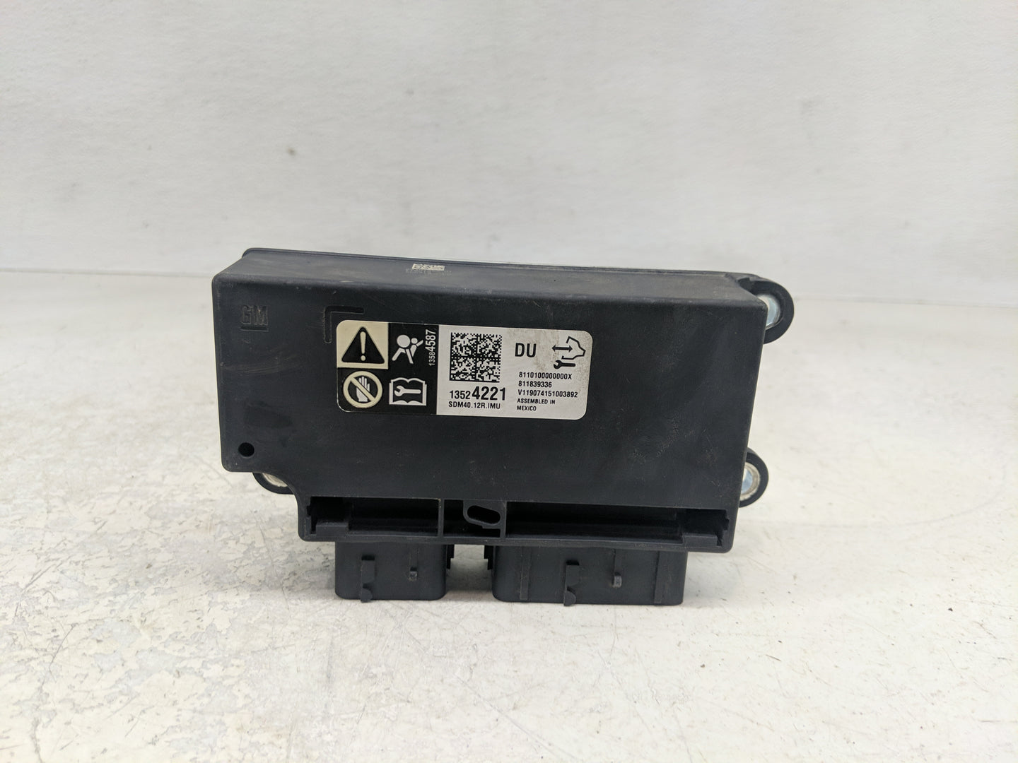2019 Chevrolet Silverado 1500 PCM Engine Control Computer ECU ECM PCU OEM P/N:811839336 13524221 Fits OEM Used Auto Parts - 