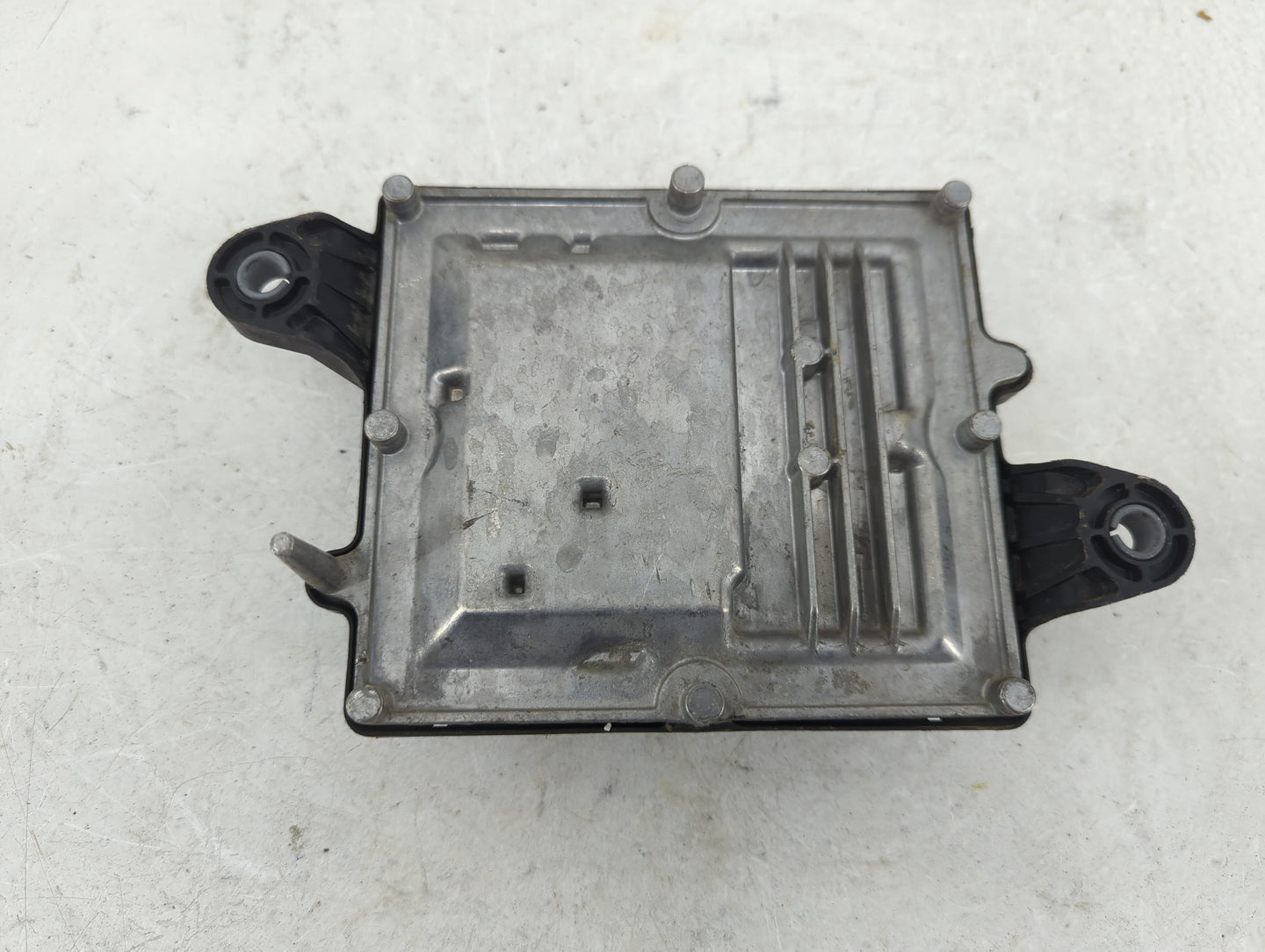 2019-2021 Chevrolet Silverado 1500 PCM Engine Control Computer ECU ECM PCU OEM P/N:621646327 84861288 Fits Fits 2019 2020 20