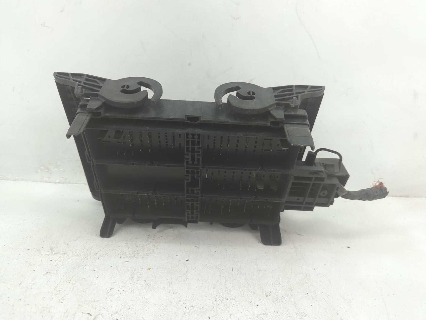 2017-2019 Chevrolet Silverado 1500 Fusebox Fuse Box Panel Relay Module Fits Fits 2017 2018 2019 OEM Used Auto Parts - Oemuse